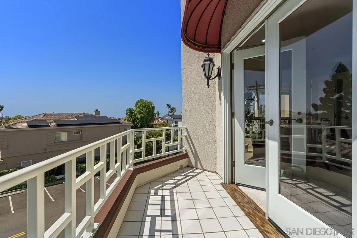 Photo #52: 250028058 Listing: Photo #52