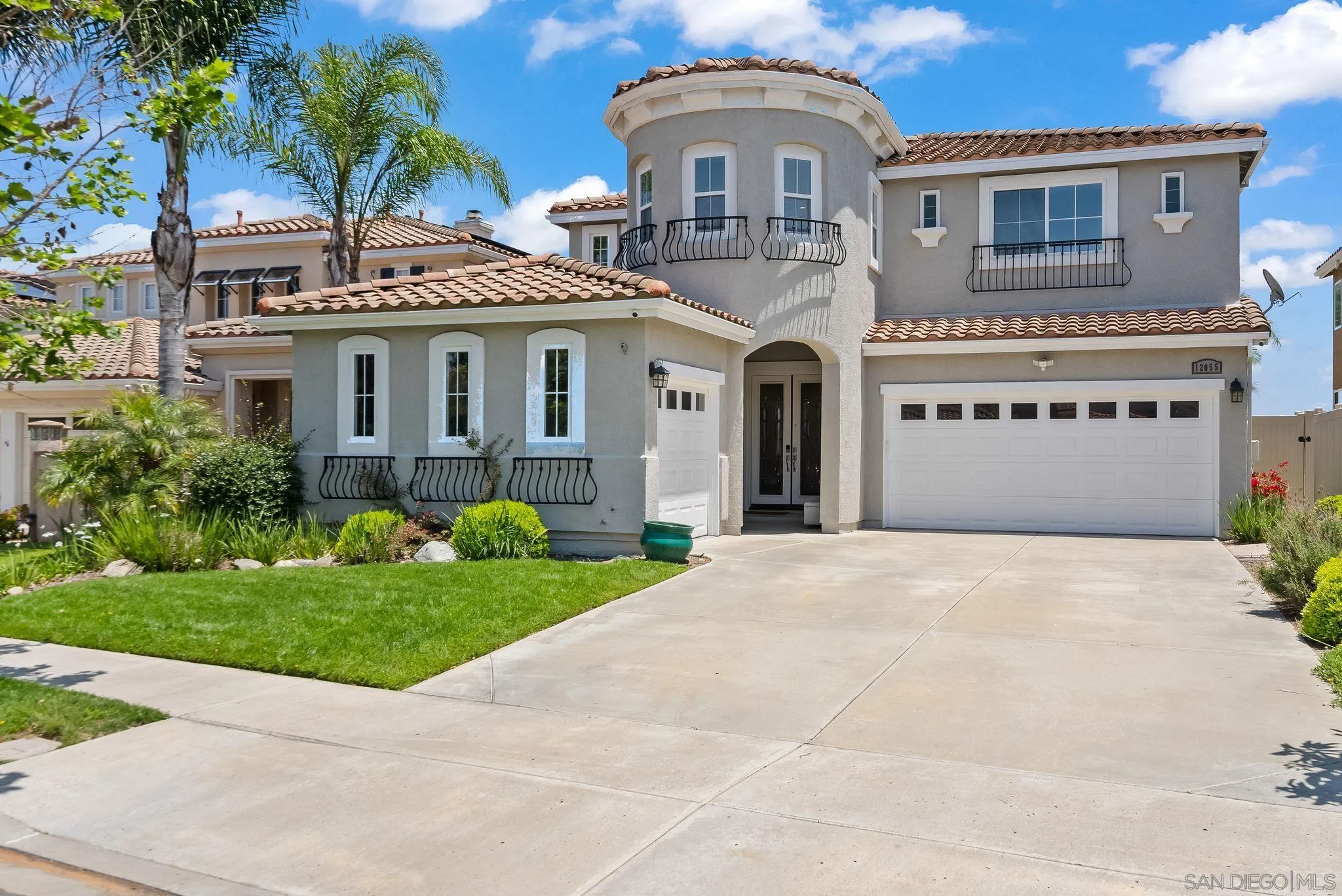 https://cdn.realtyfeed.com/cdn/127/250028073/841f5bab6c0340b91fae33e140ab1c4c.webp