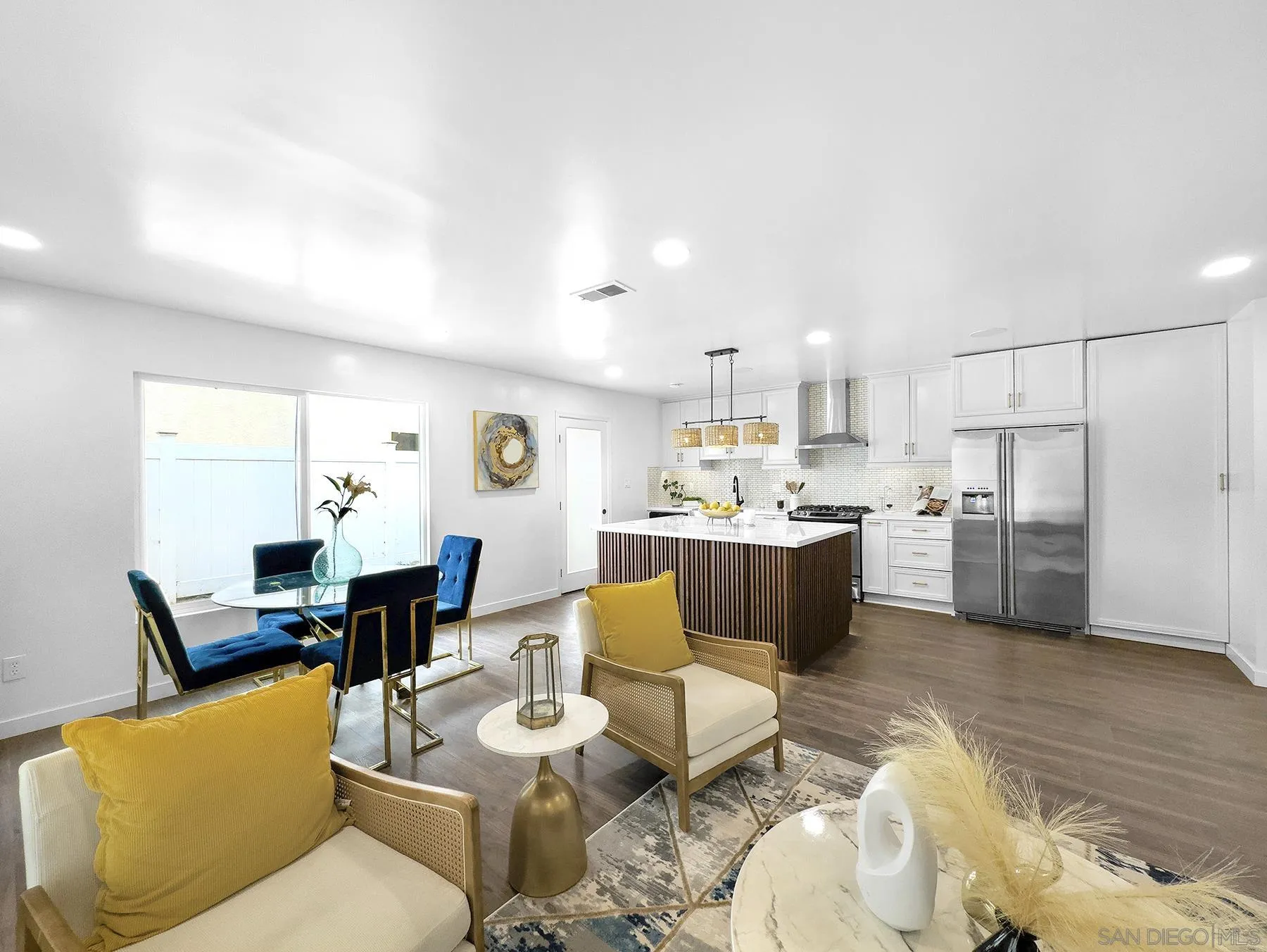 https://cdn.realtyfeed.com/cdn/127/250028080/15b8ad539ba2a890eb5639eeb6707bdd.webp