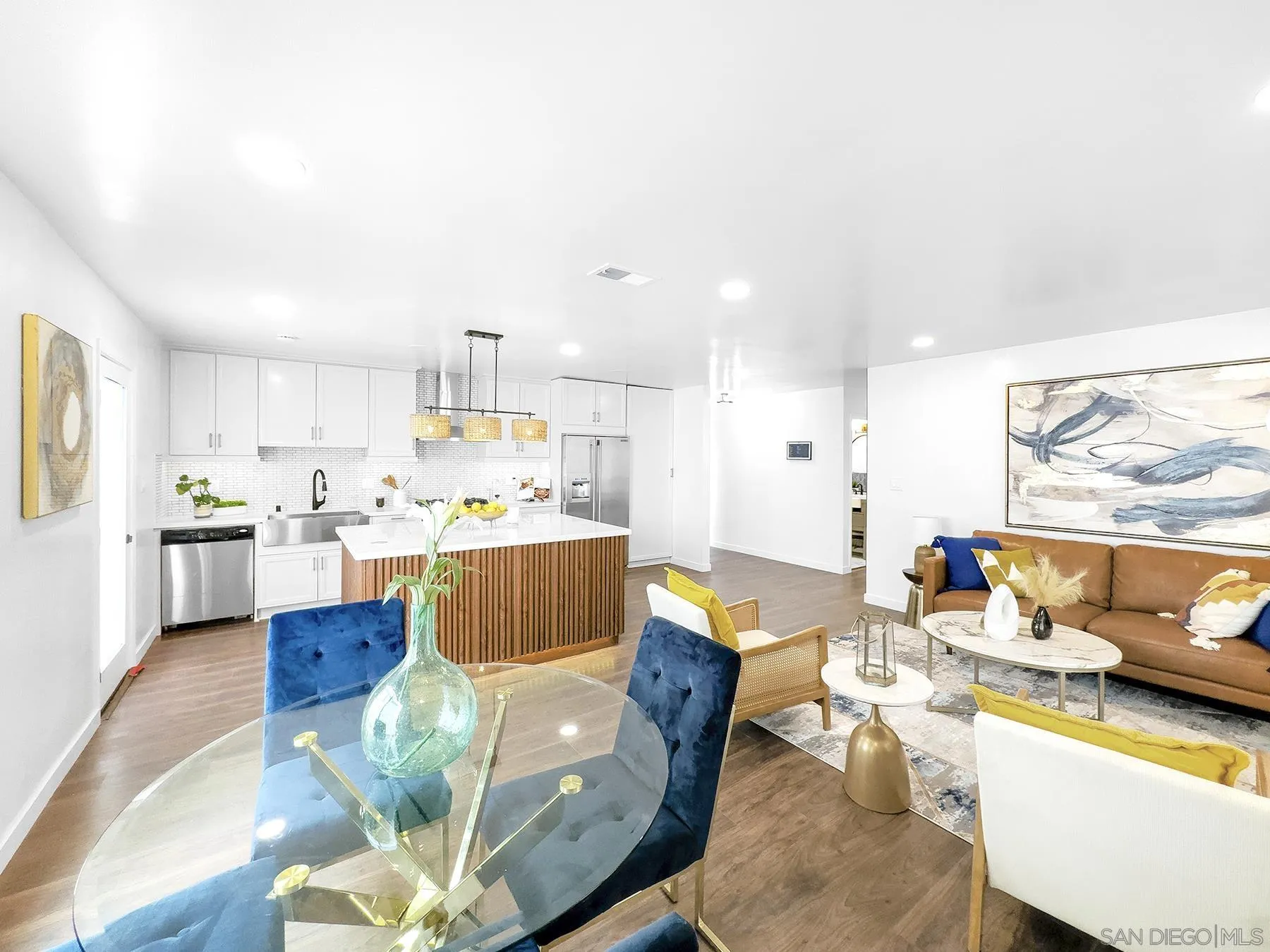https://cdn.realtyfeed.com/cdn/127/250028080/29e551a1883d94c65995fc7086e2656f.webp