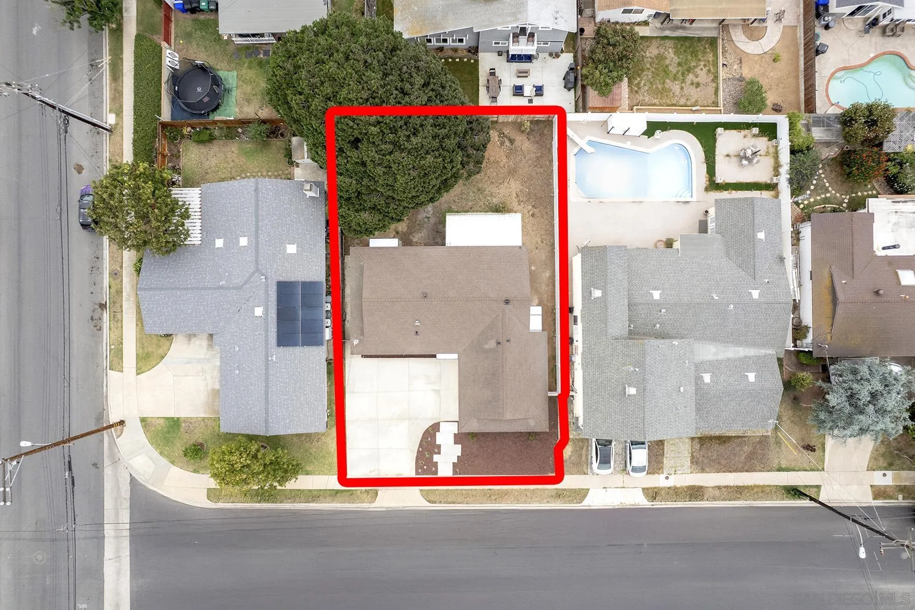 https://cdn.realtyfeed.com/cdn/127/250028080/74f25e276f0836566dc05f4cd90de97f.webp
