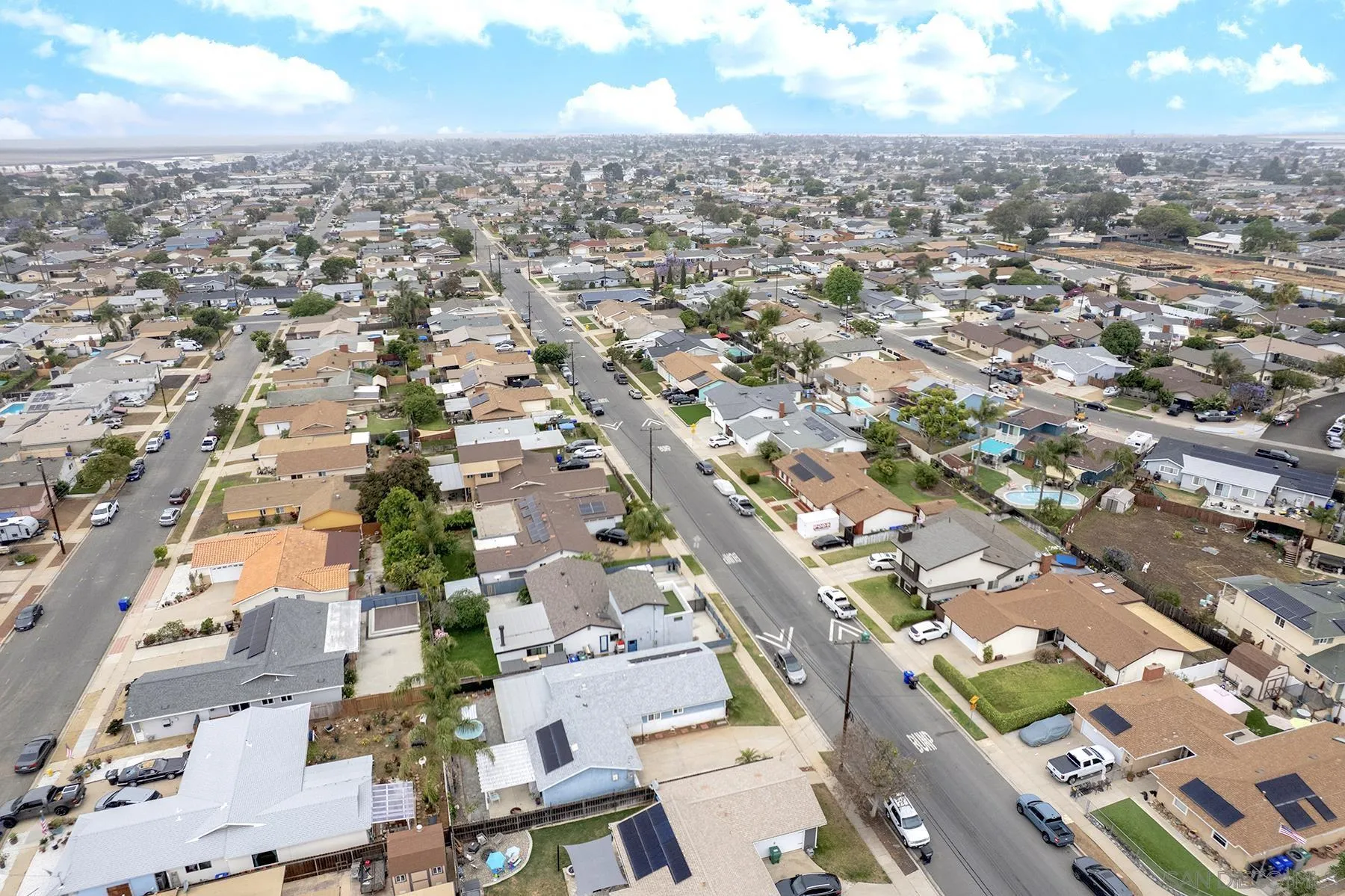 https://cdn.realtyfeed.com/cdn/127/250028080/ce9efbcecde28f62ab030e3d60839424.webp
