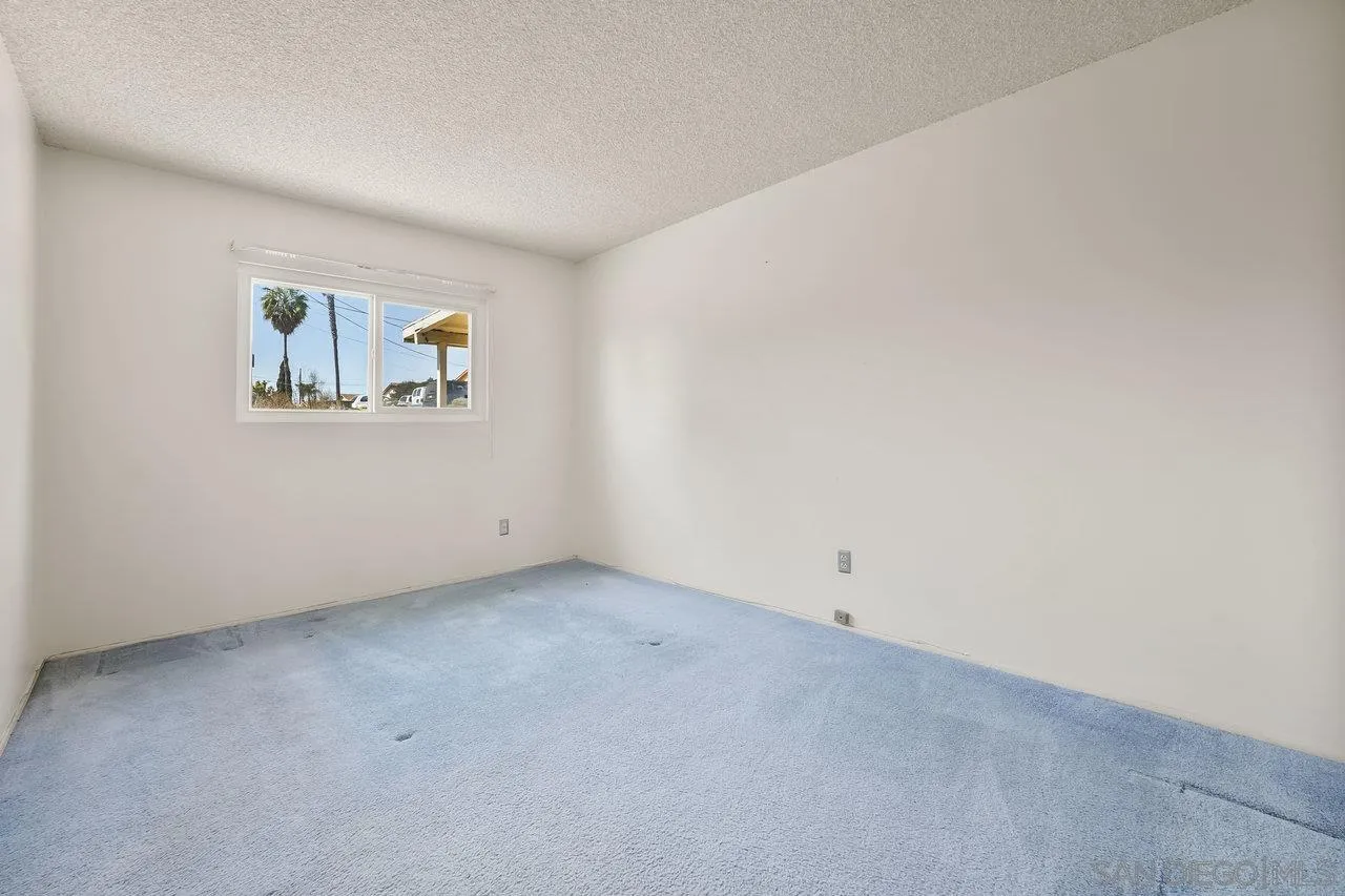 https://cdn.realtyfeed.com/cdn/127/250028083/037cd710981fc200ace2adfd54baa68b.webp
