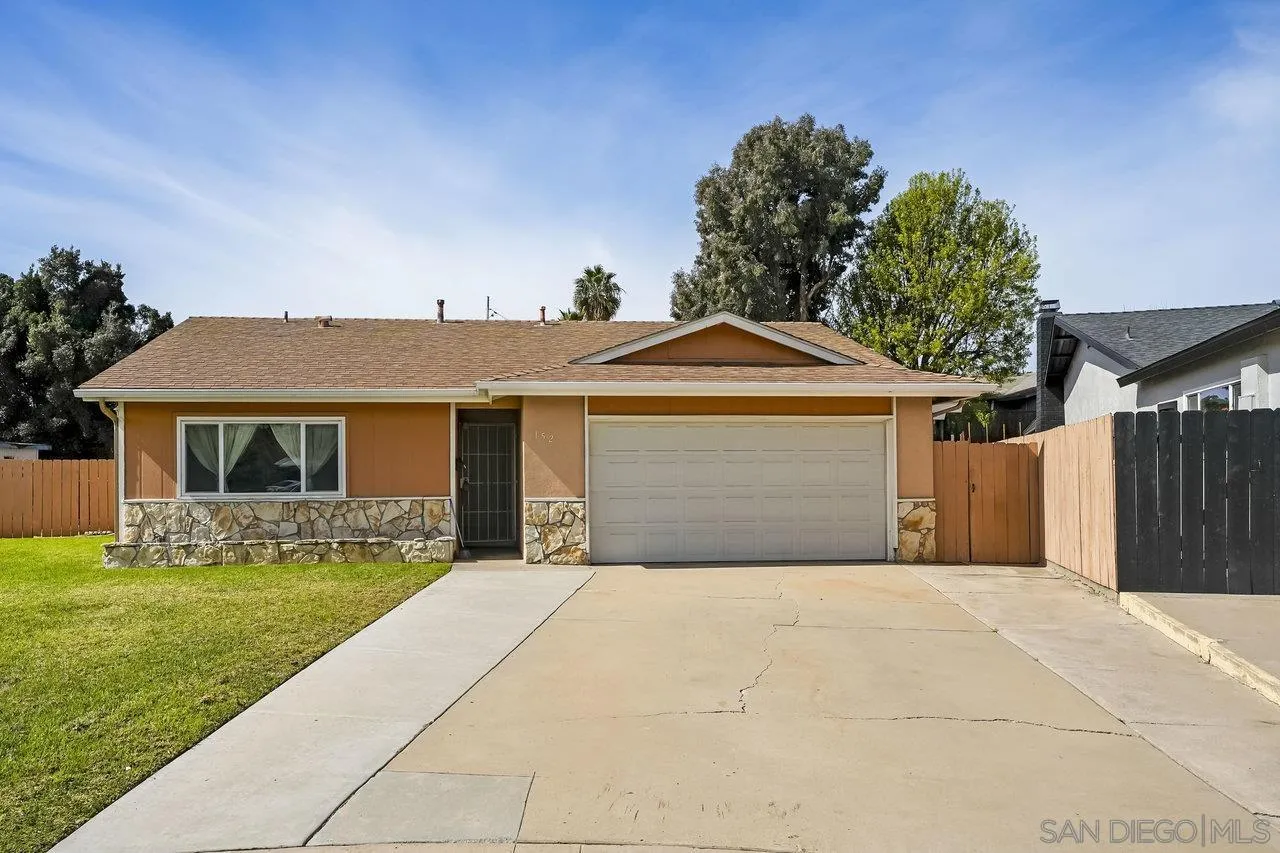https://cdn.realtyfeed.com/cdn/127/250028083/e8a236bad4cd2d77fedefb4b0ec309cb.webp