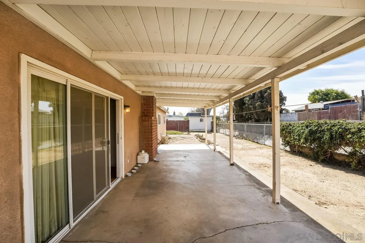 https://cdn.realtyfeed.com/cdn/127/250028083/fff89c91fda268a902379d6a8472ae7d.webp