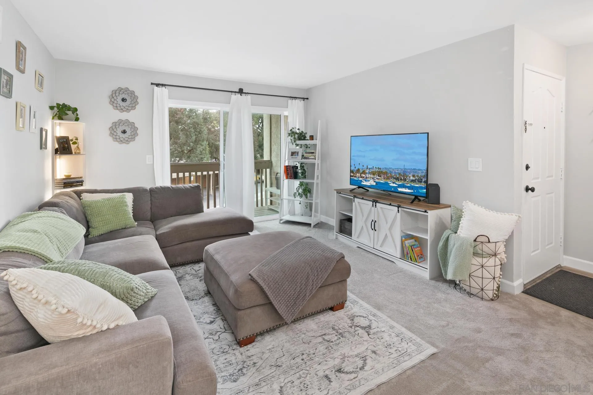 Photo #4: 250028085 Listing 