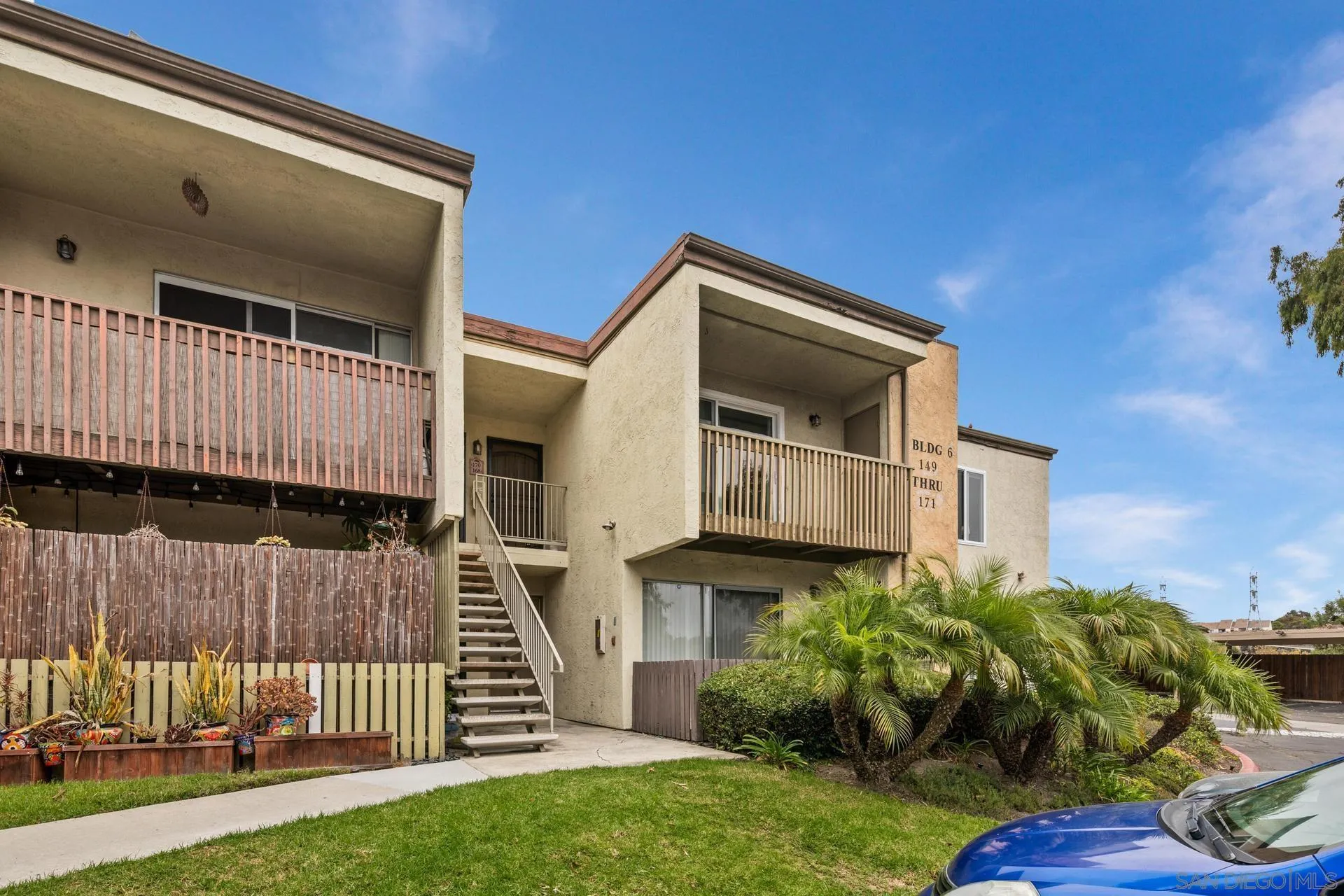 Photo #2: 250028085 Listing 