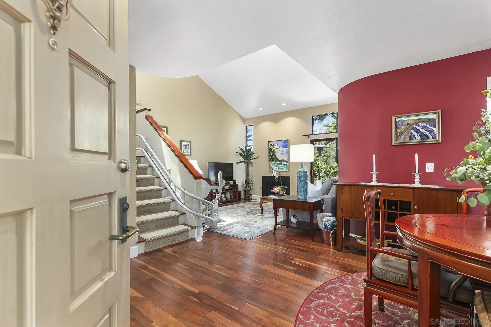 Photo #5: 250028087 Listing 