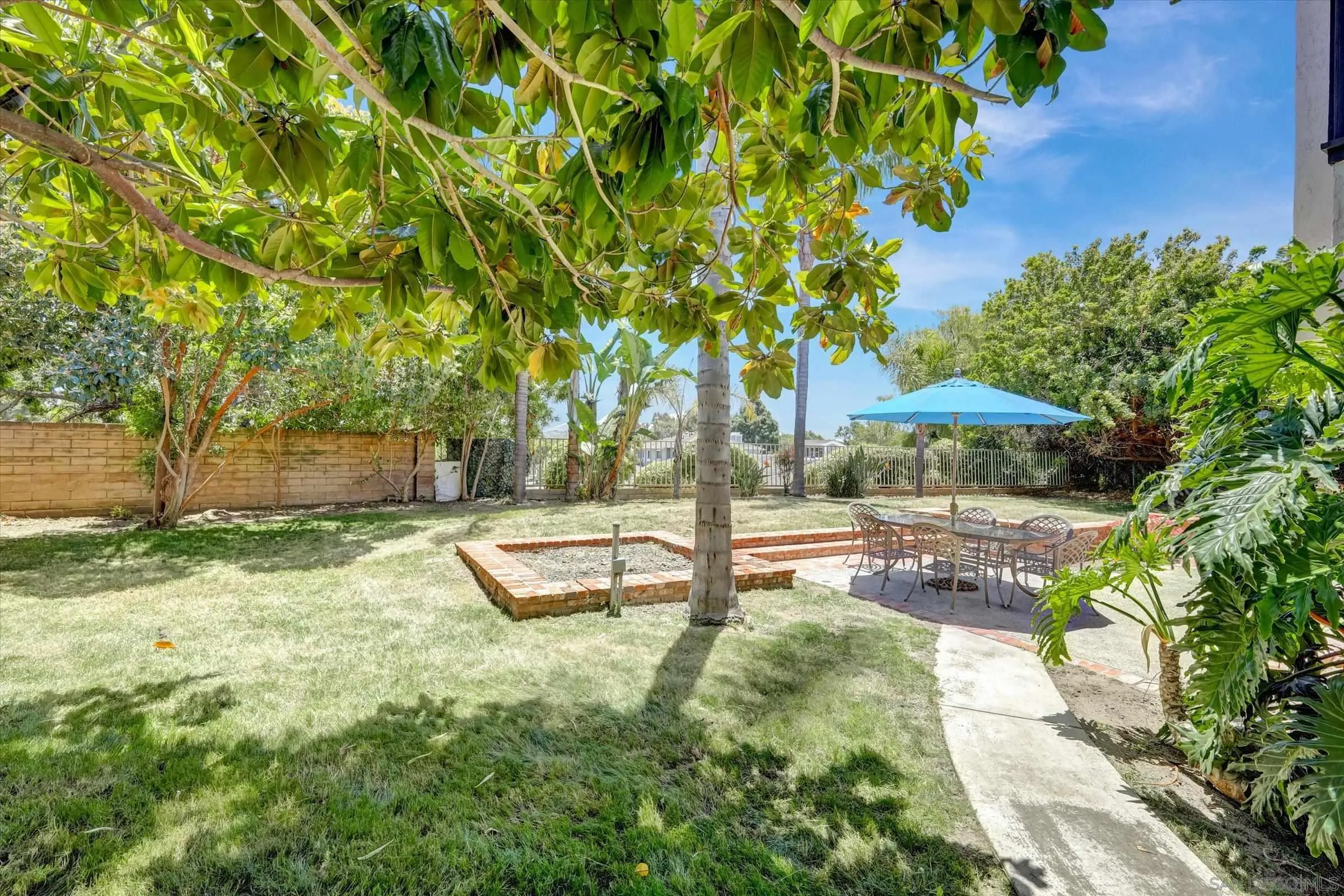 https://cdn.realtyfeed.com/cdn/127/250028092/bb0e94e3e9c4cfe7fa954aba42e524e8.webp