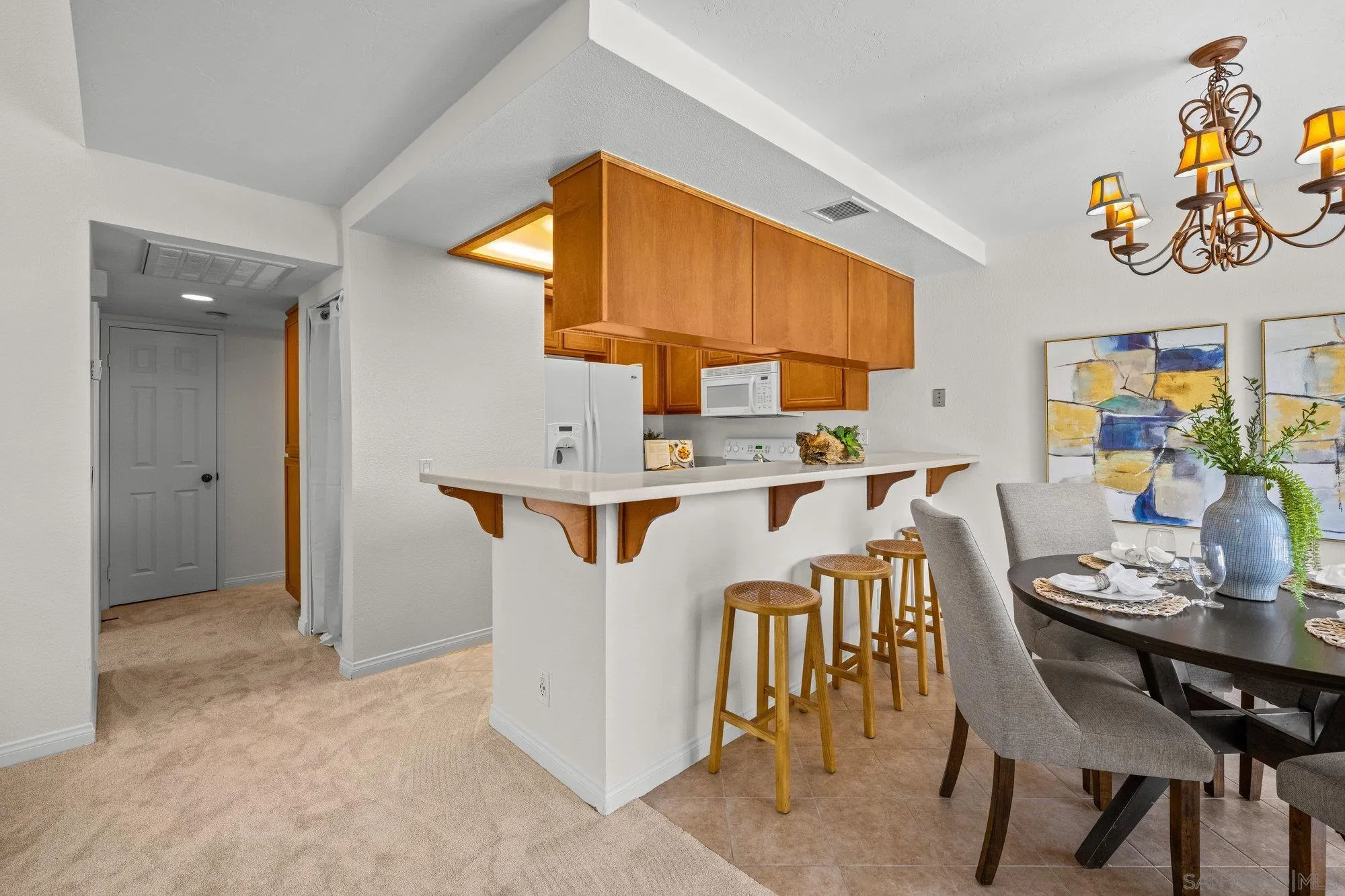 https://cdn.realtyfeed.com/cdn/127/250028114/e3456da6f9b85d8ace300e62b584feef.webp