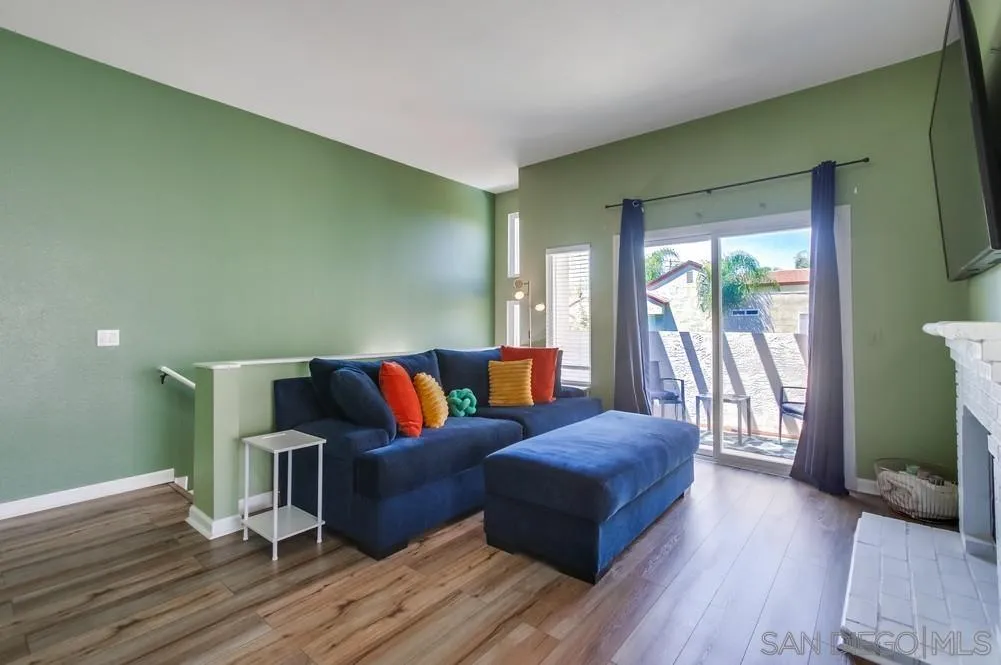Photo #3: 250028117 Listing 