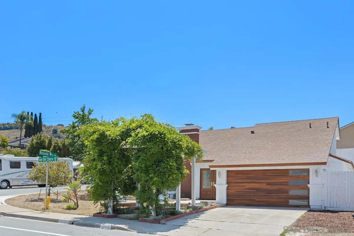 https://cdn.realtyfeed.com/cdn/127/250028154/ec67bca4c39cfadfdf12ca17c23d9a9e.webp