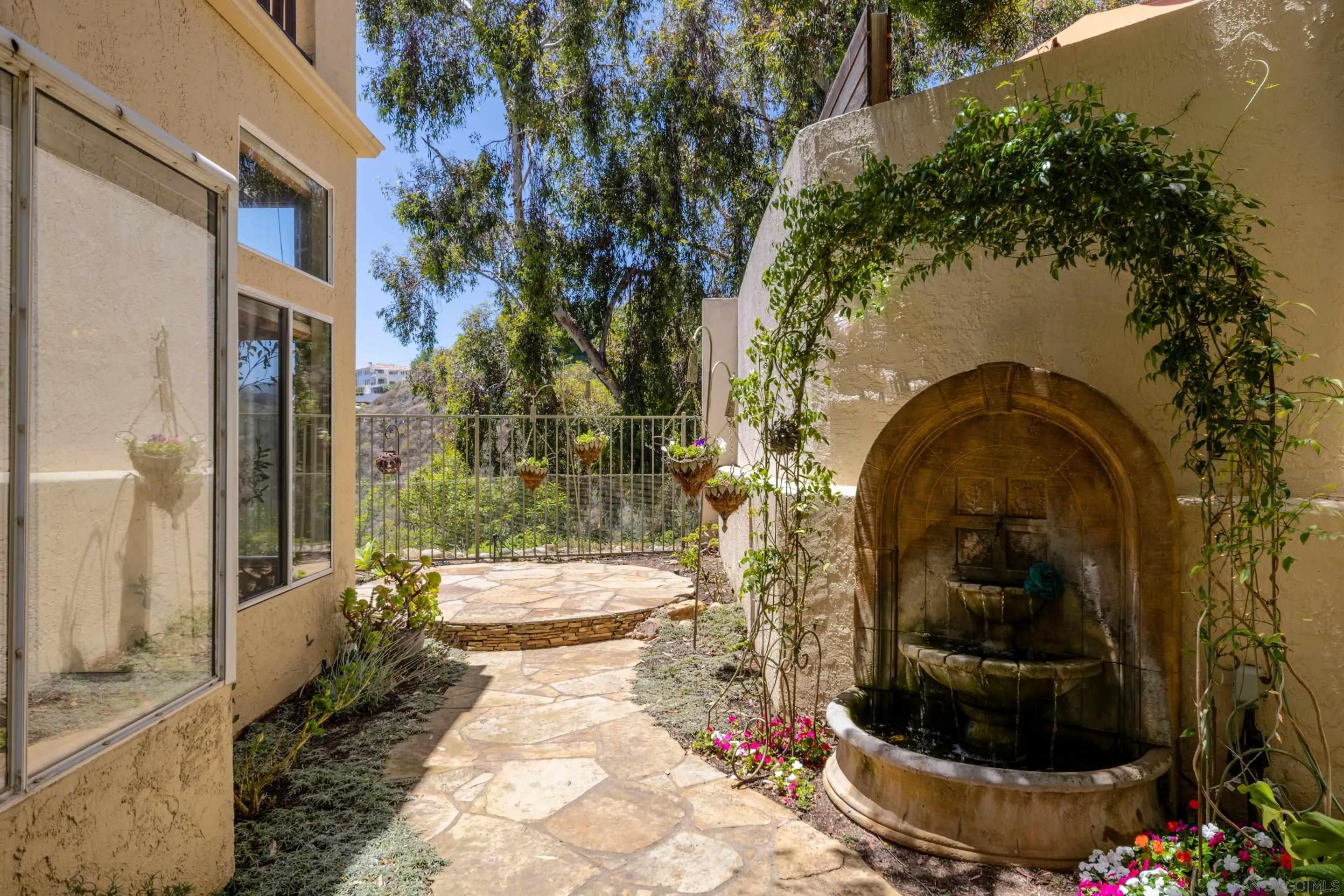 Photo #17: 250028171 Listing: Photo #17