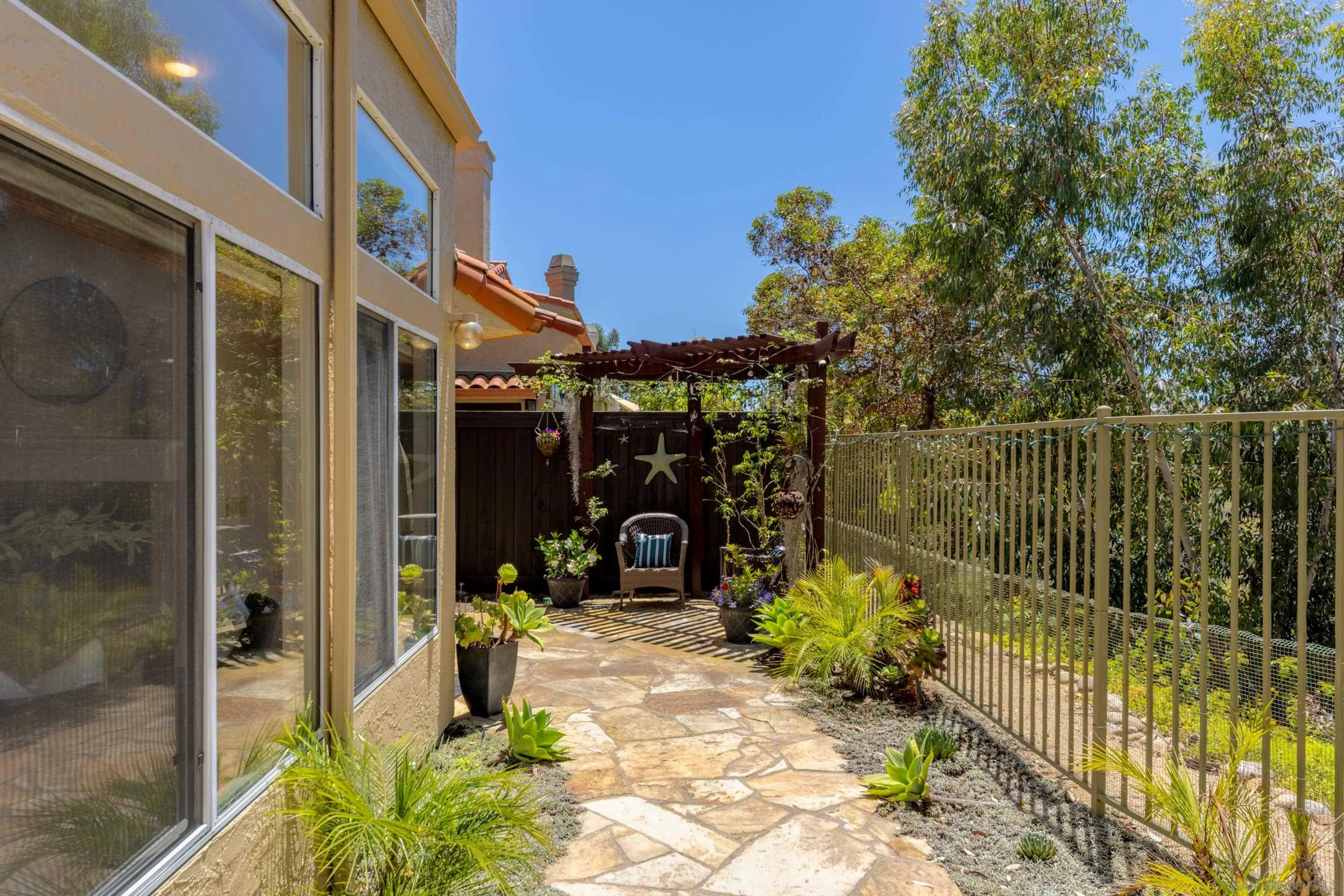 Photo #16: 250028171 Listing: Photo #16