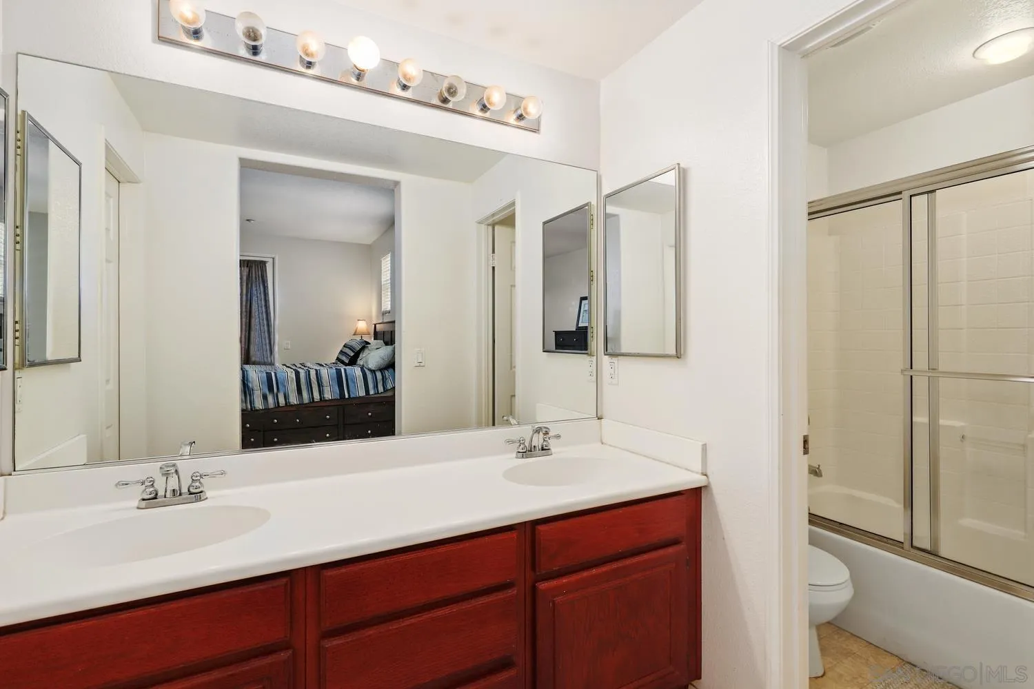 Photo #14: 250028201 Listing: Photo #14