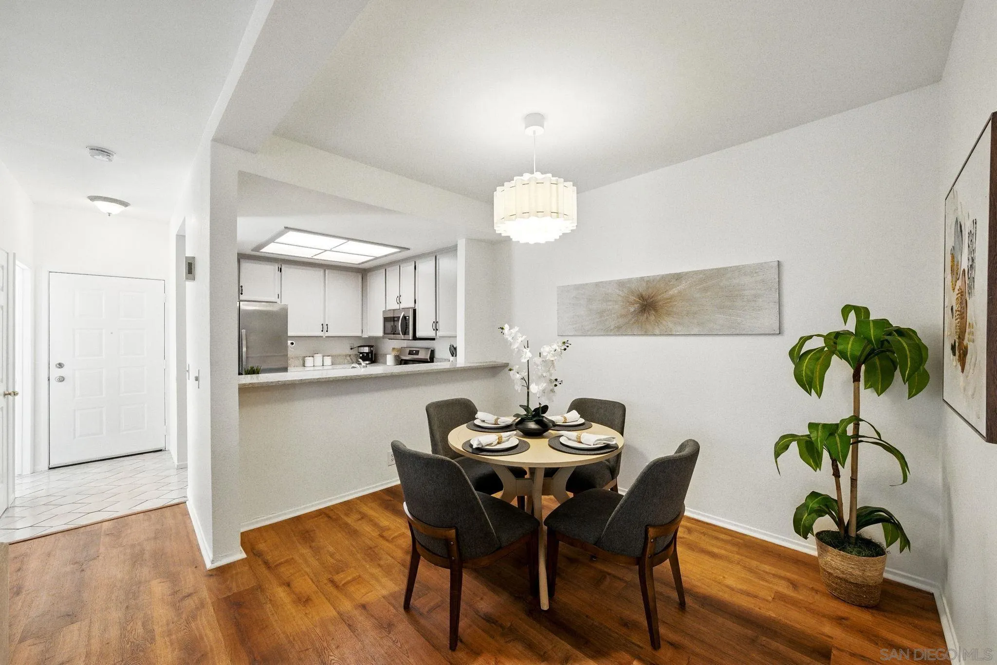 Photo #5: 250028243 Listing 