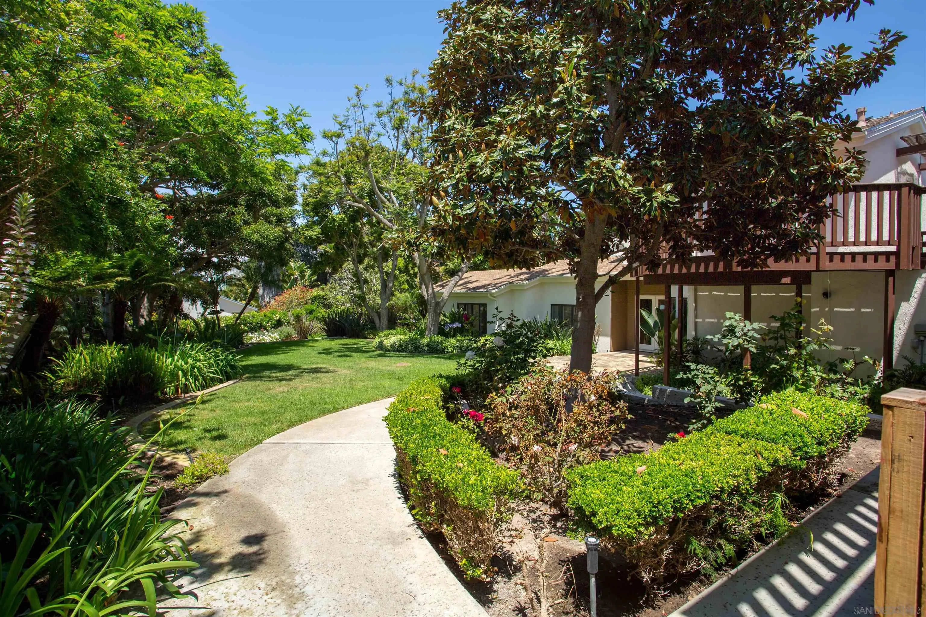https://cdn.realtyfeed.com/cdn/127/250028248/c36be4606d023d147d98e2bfafdca6ce.webp