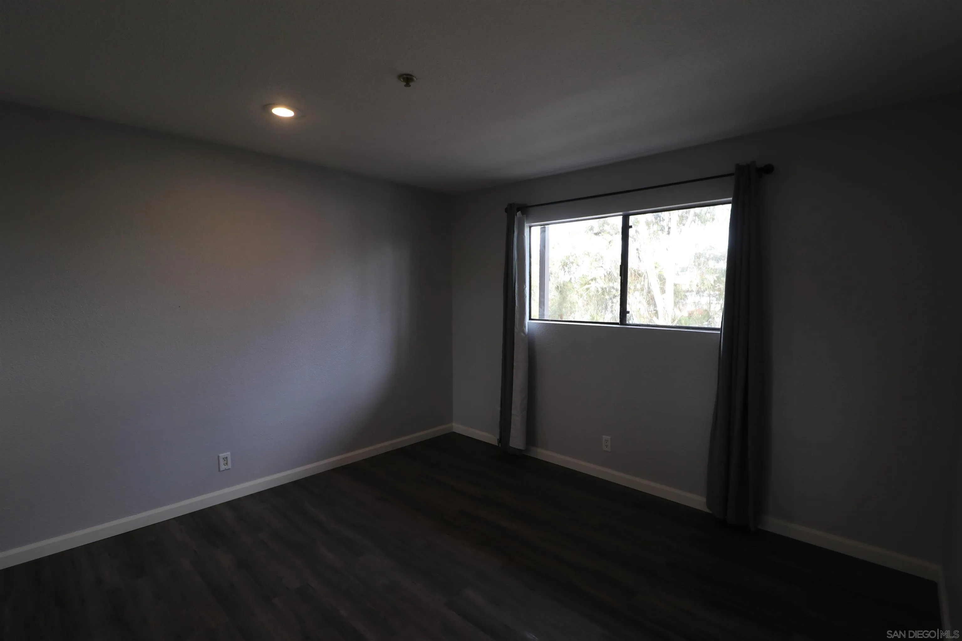 https://cdn.realtyfeed.com/cdn/127/250028254/ac5b4719b7d70b0af59a9e639bc9342f.webp