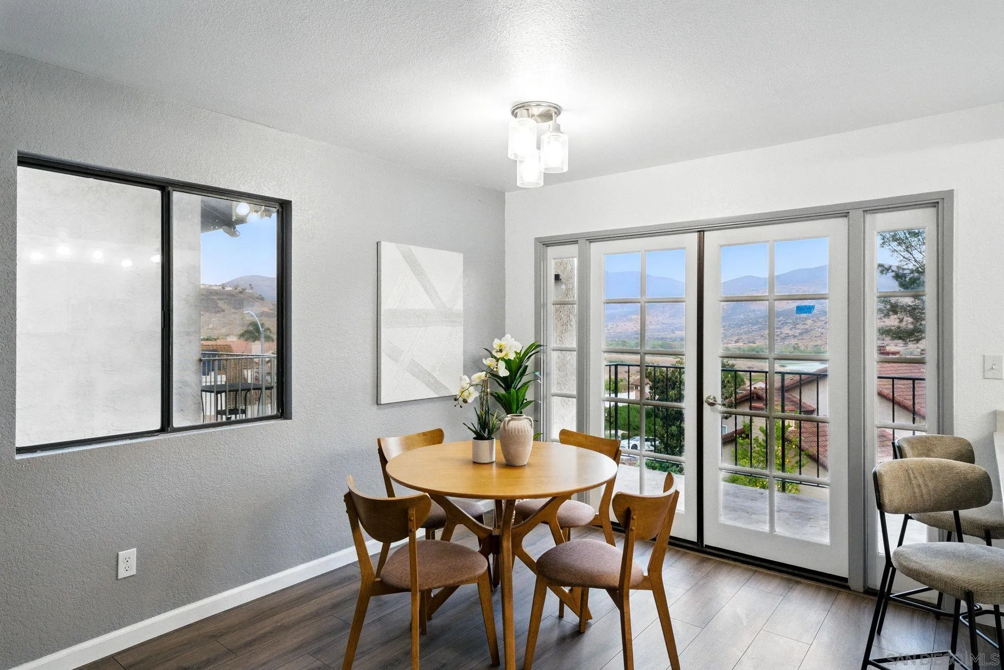 https://cdn.realtyfeed.com/cdn/127/250028284/000fcbc67449f967c54c1de9a0ab4c82.webp