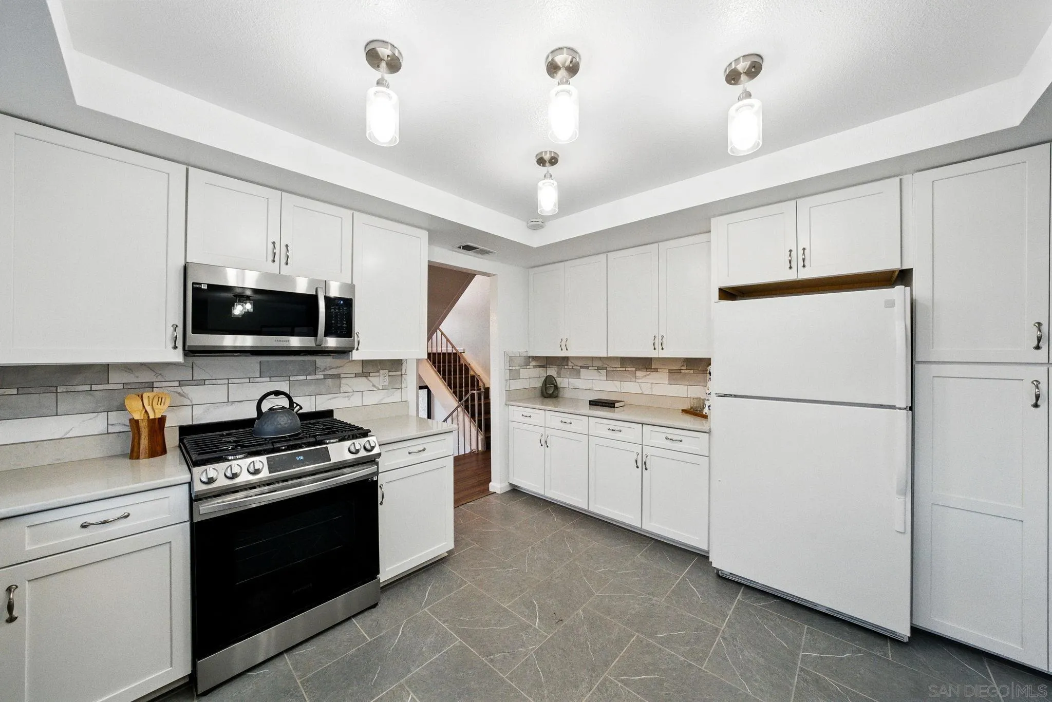 https://cdn.realtyfeed.com/cdn/127/250028284/1773cf2e63d1d2d8f2af362c4a0dc8f5.webp