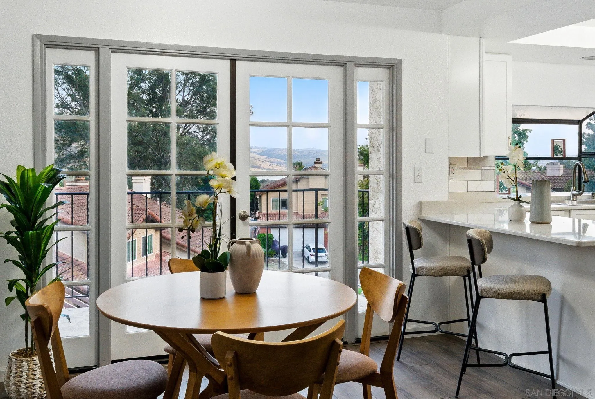 https://cdn.realtyfeed.com/cdn/127/250028284/aac1fcb7af6d94ce4bdf7a15e45cd22e.webp