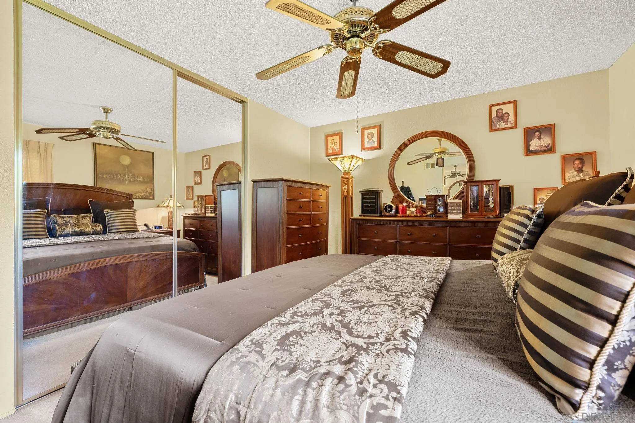 https://cdn.realtyfeed.com/cdn/127/250028287/26aa746671b1dc2fd1436f0dff0352ff.webp