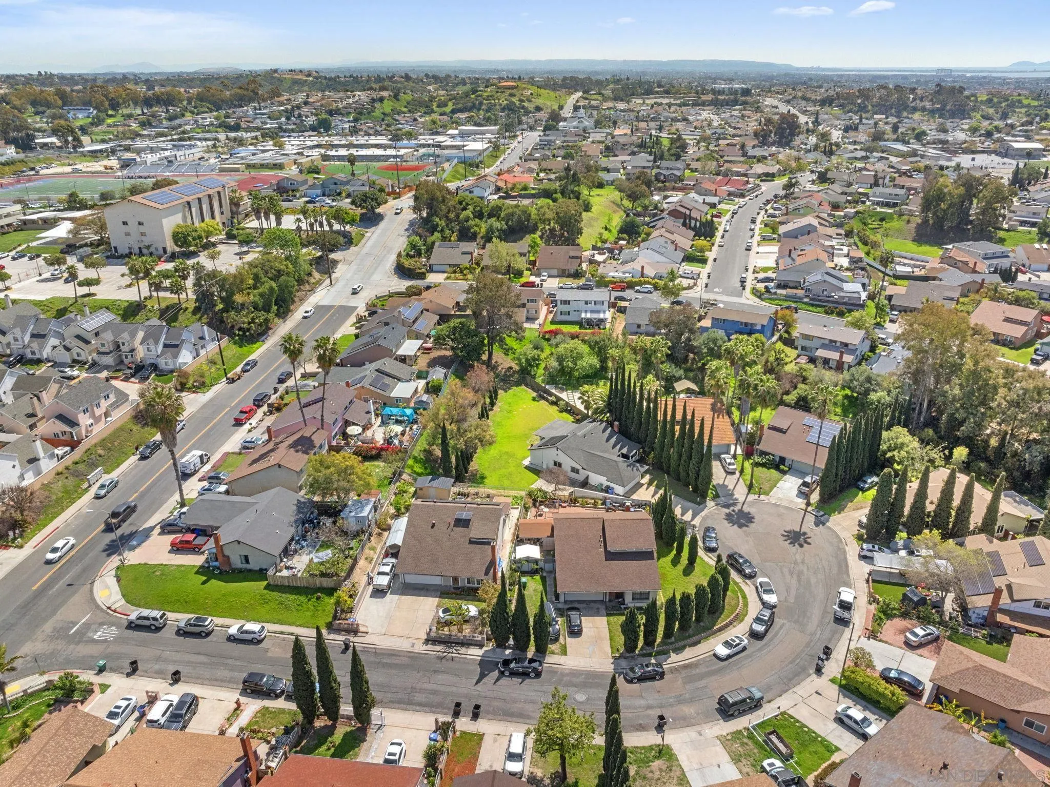 https://cdn.realtyfeed.com/cdn/127/250028287/dd7c8b656efa9bb4c3ac86a6fc438a05.webp