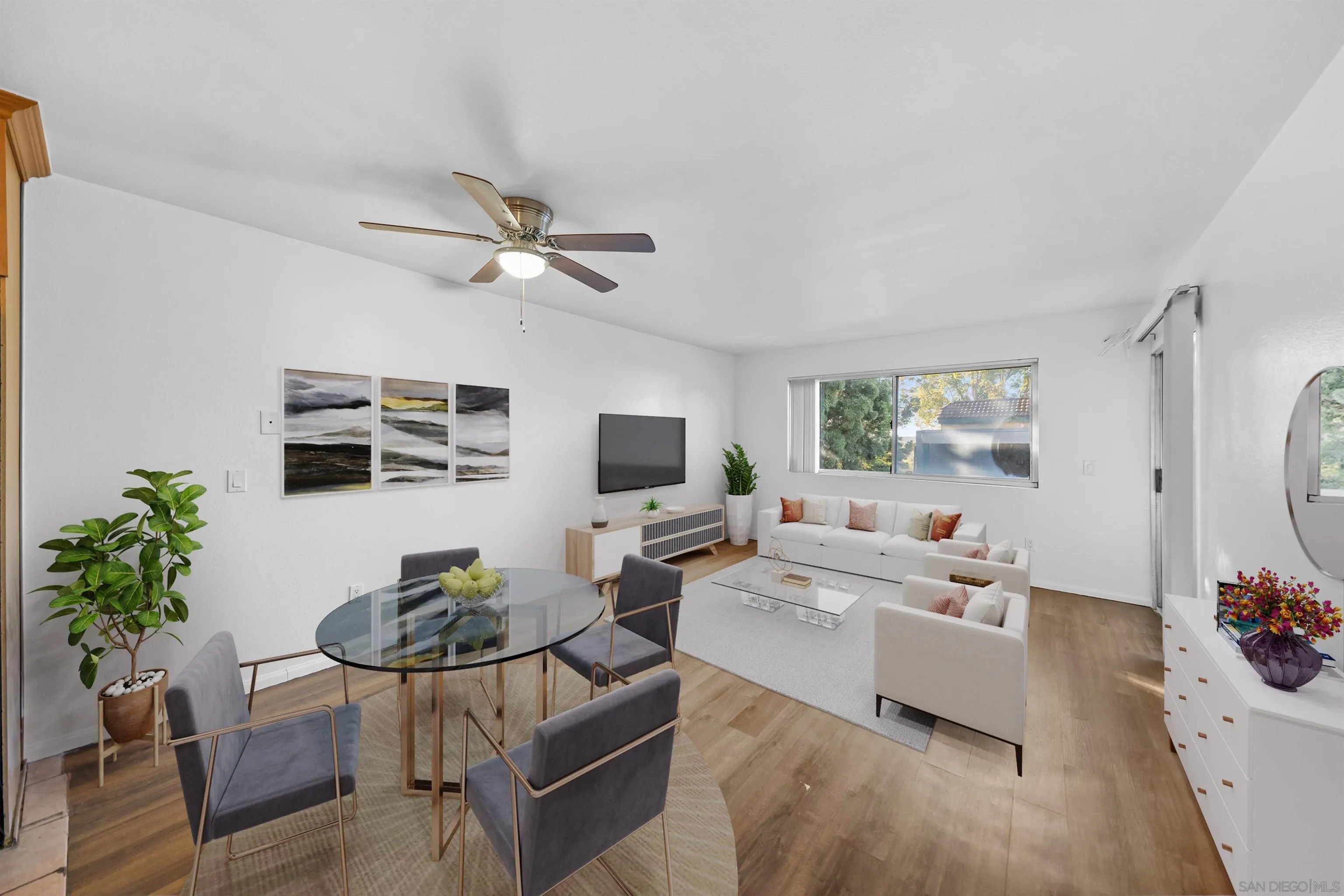 https://cdn.realtyfeed.com/cdn/127/250028313/9ffcbd11579e267174b9abd9a7c2ede9.webp