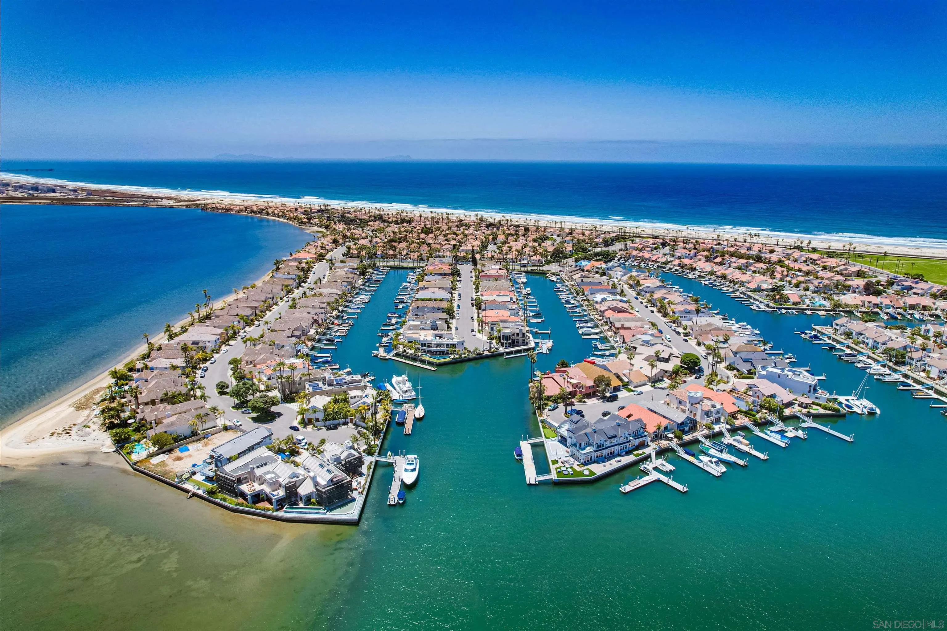 https://cdn.realtyfeed.com/cdn/127/250028315/15759dbe64244091e2034a64689463af.webp