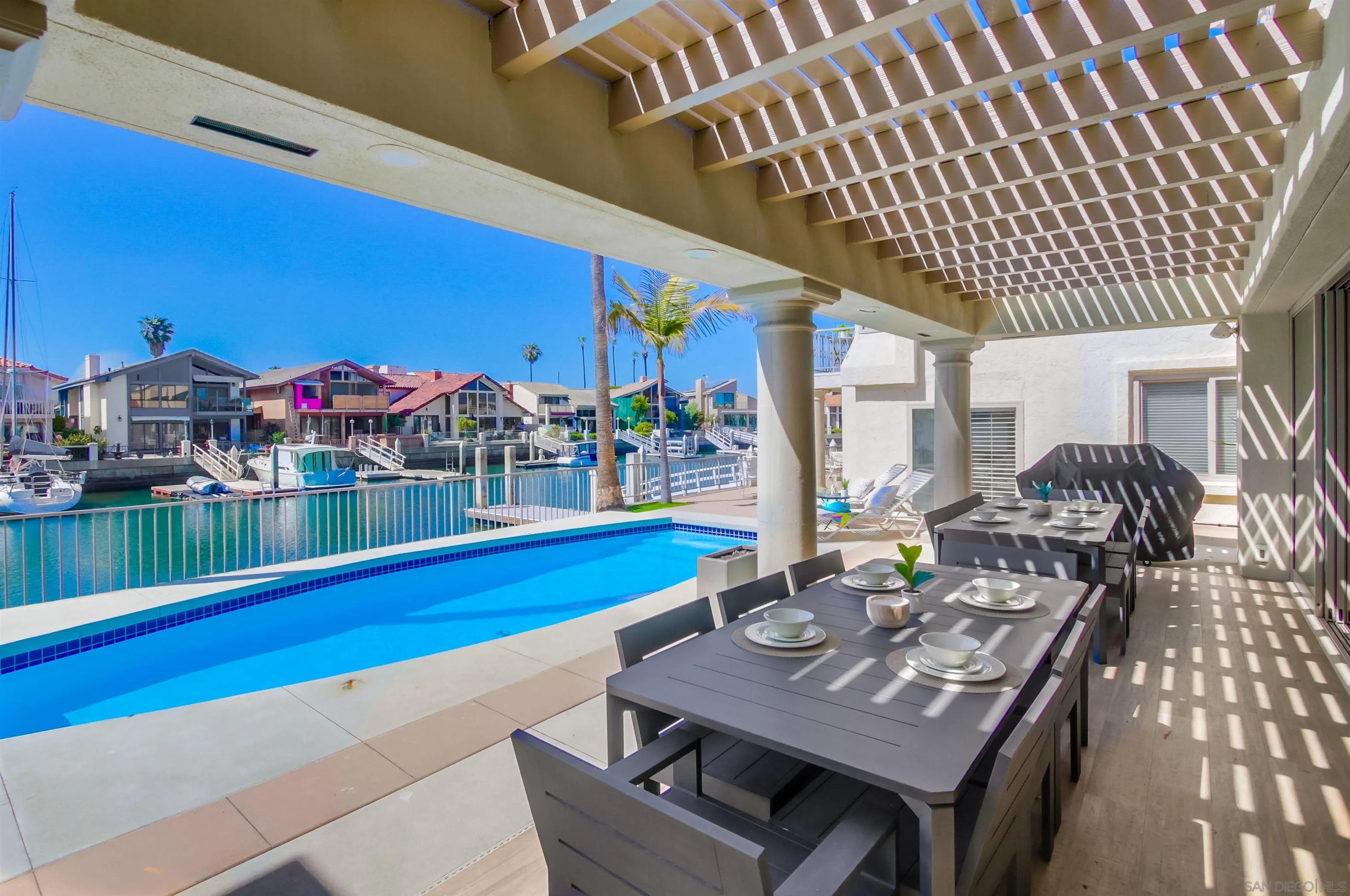 https://cdn.realtyfeed.com/cdn/127/250028315/f59d0fccaa2340254e6adbe0d1a5f5d0.webp