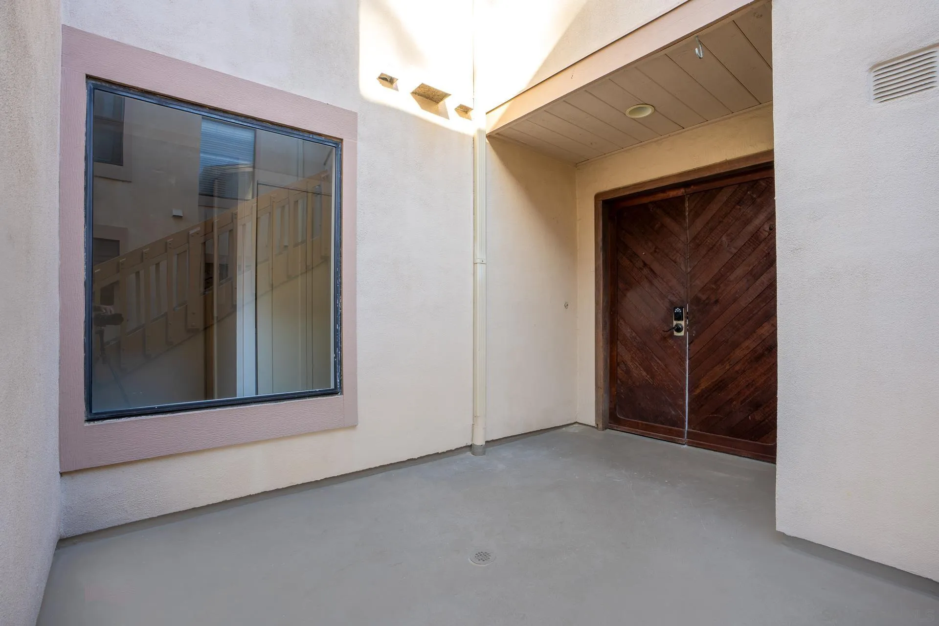 Photo #38: 250028317 Listing: Photo #38