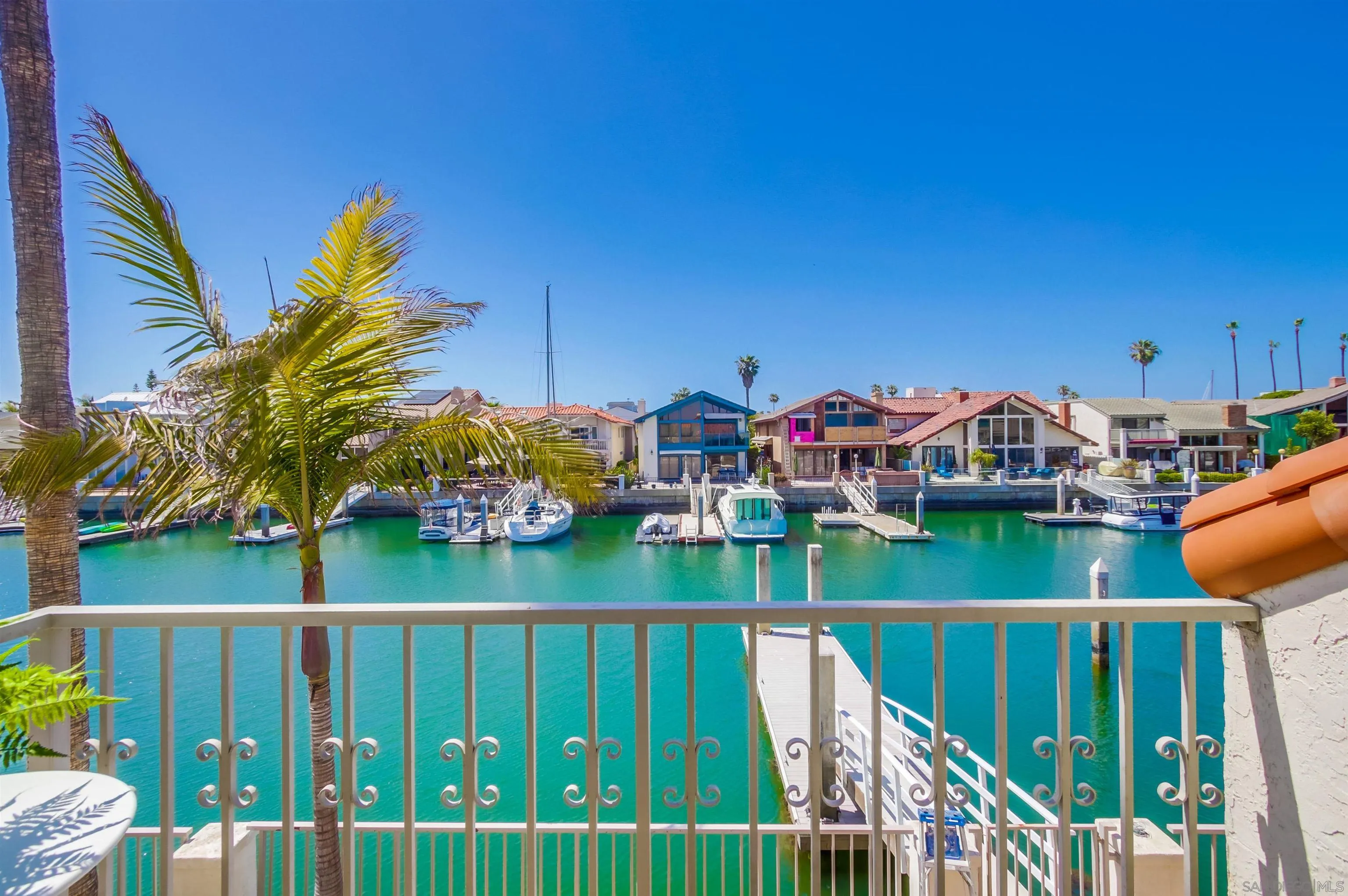 https://cdn.realtyfeed.com/cdn/127/250028321/60a1b0aa1a988678e0706cd13d31945a.webp