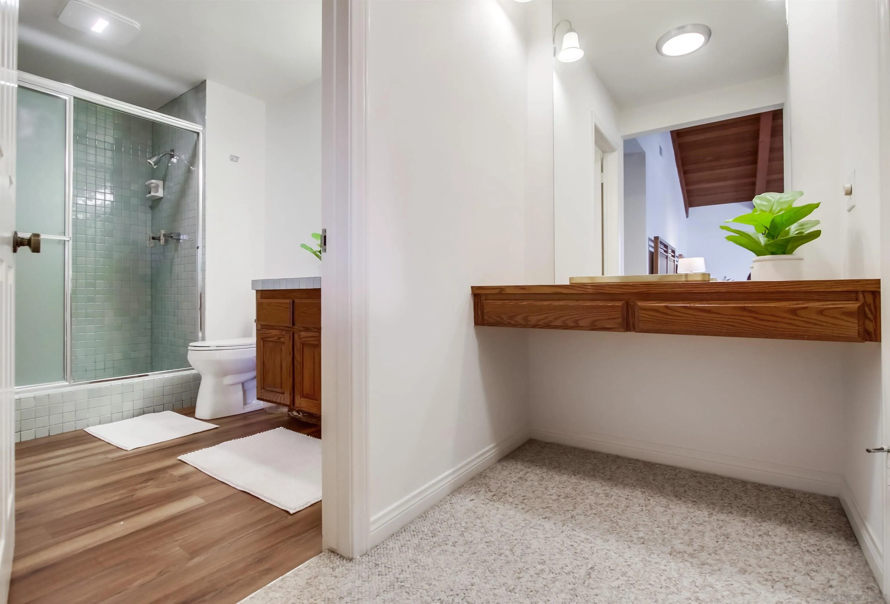 https://cdn.realtyfeed.com/cdn/127/250028321/cd9b37cc59266e9eaa00219af6ba6d44.webp