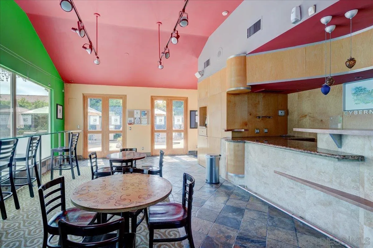 Photo #19: 250028330 Listing: Photo #19