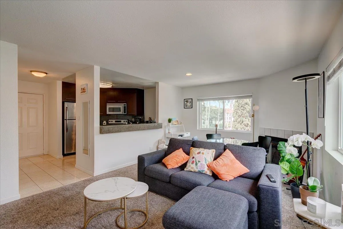 Photo #8: 250028330 Listing: Photo #8
