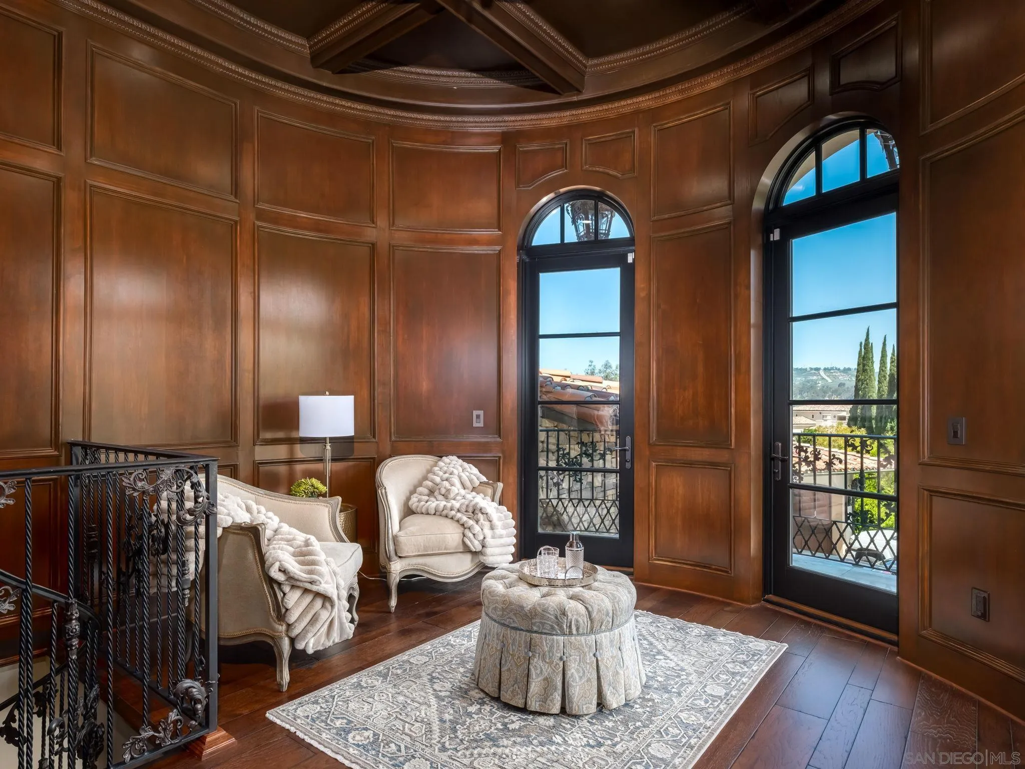 https://cdn.realtyfeed.com/cdn/127/250028339/0efbbb8d6bc146975672f3f84971516a.webp