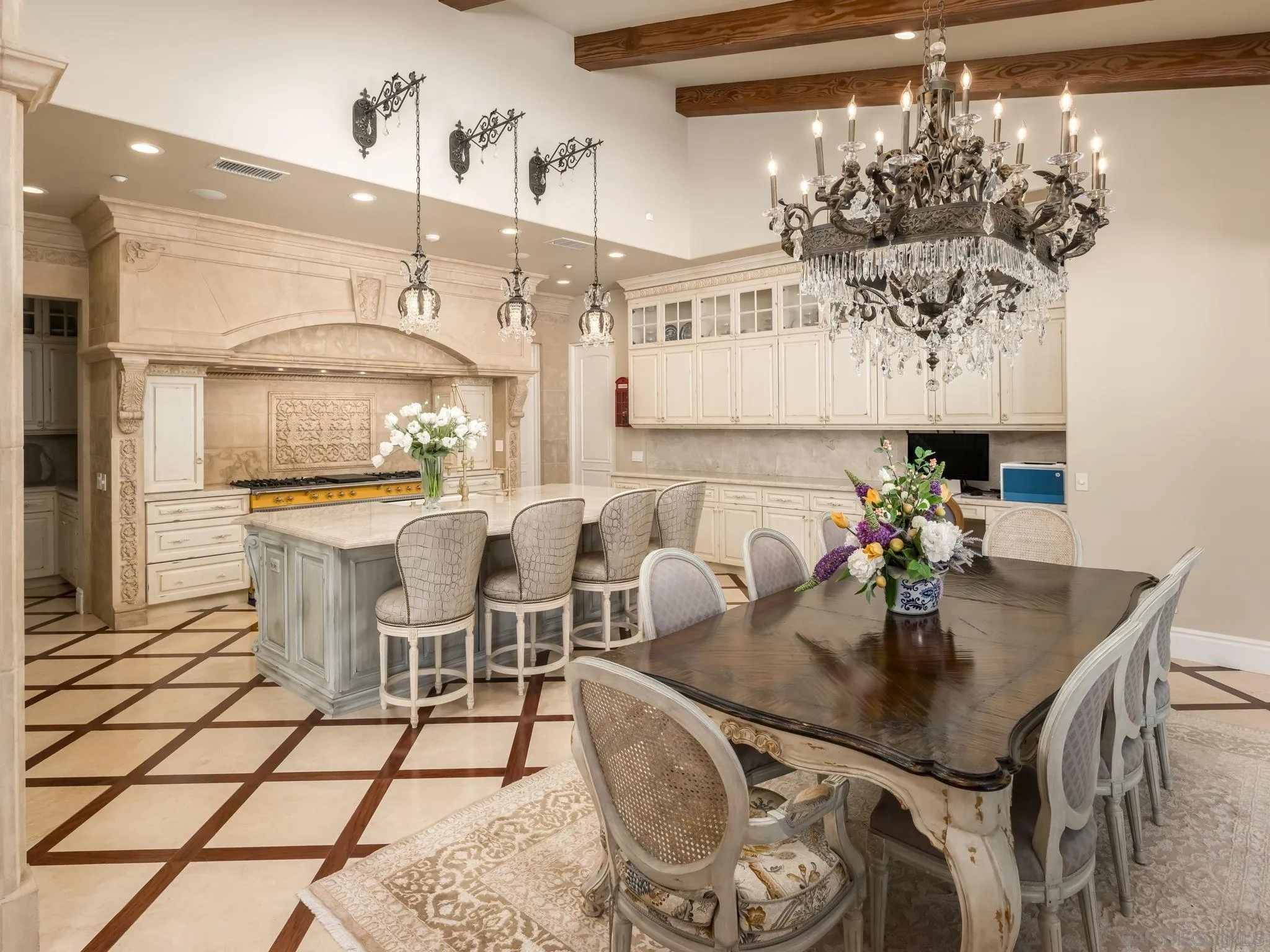 https://cdn.realtyfeed.com/cdn/127/250028339/36ddab17a21f87ca6bd37a183d7ad56c.webp