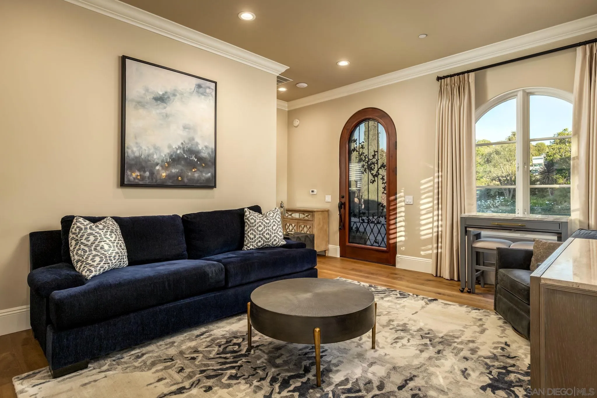 https://cdn.realtyfeed.com/cdn/127/250028339/cd8e087f2a8810fe13e872a7182ba08a.webp