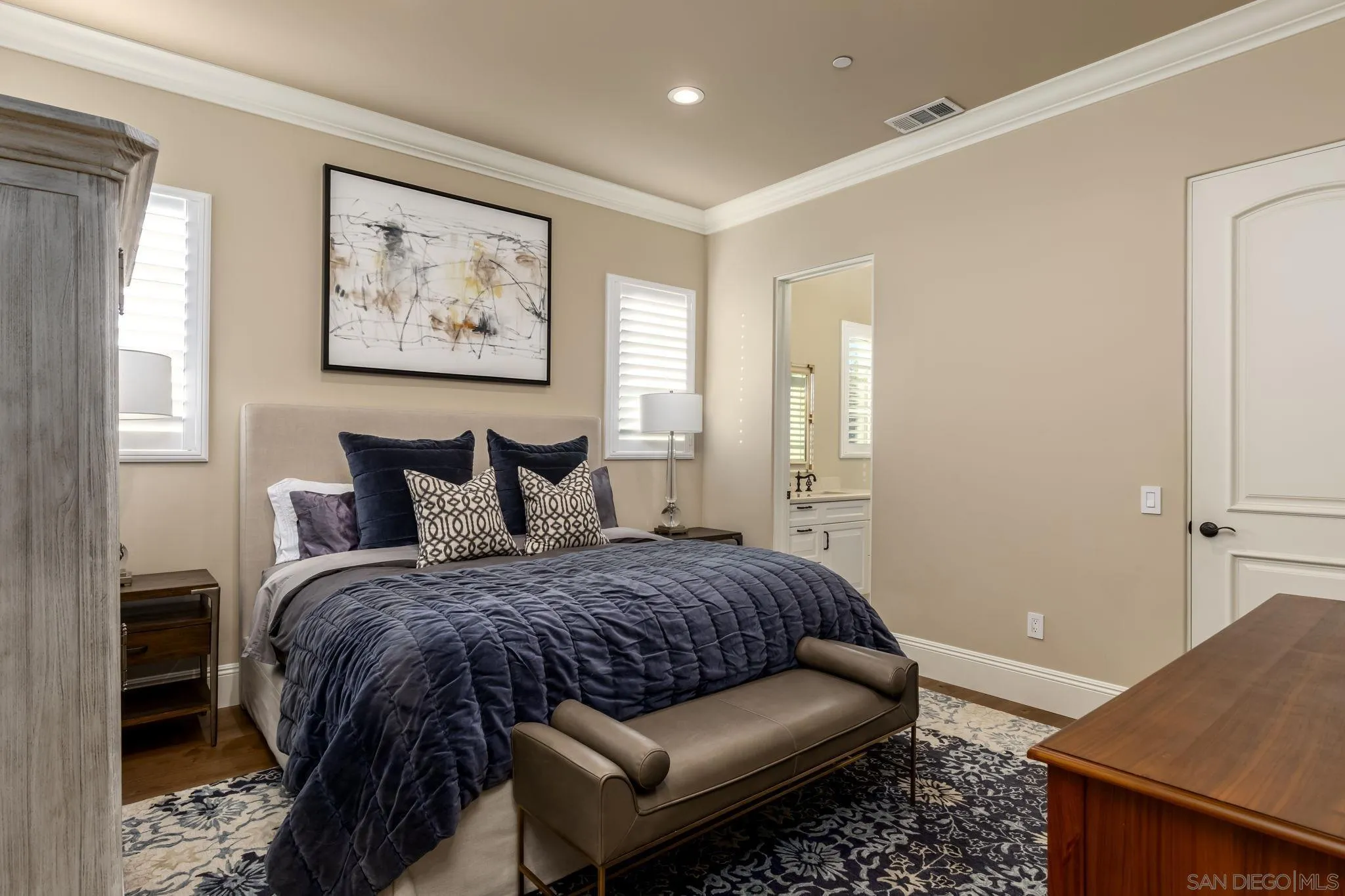 https://cdn.realtyfeed.com/cdn/127/250028339/f73414f3f2918ed7614734b49aad6500.webp