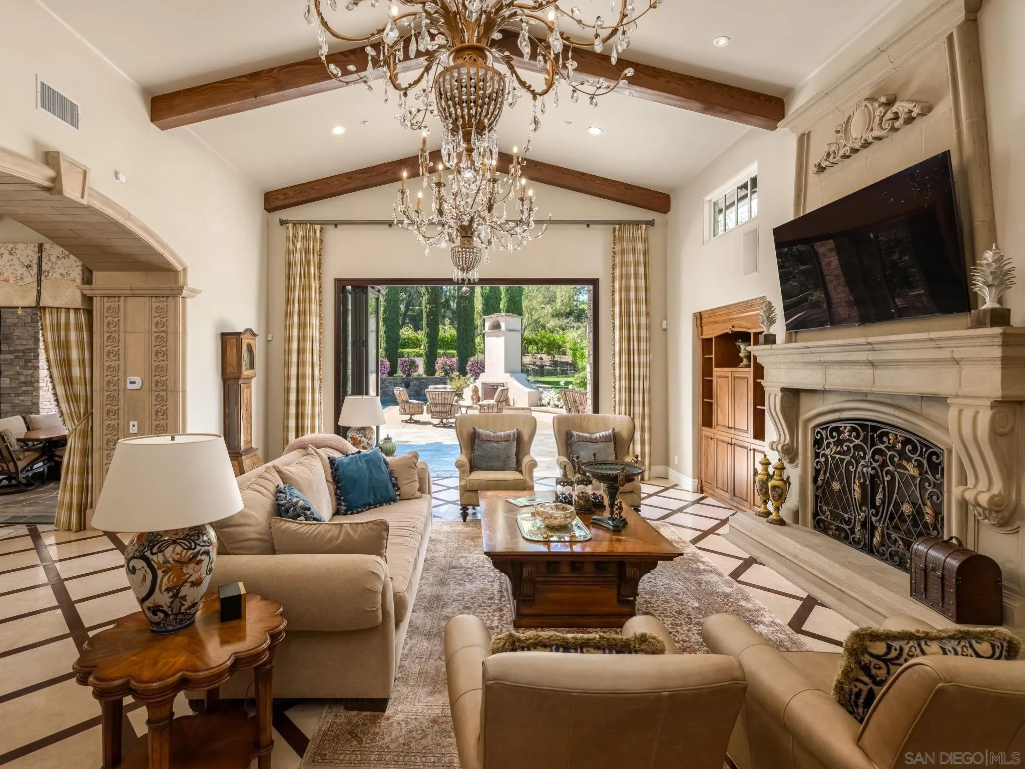 https://cdn.realtyfeed.com/cdn/127/250028339/f8ba2cd08daf30dc15d1d6d14b179a33.webp