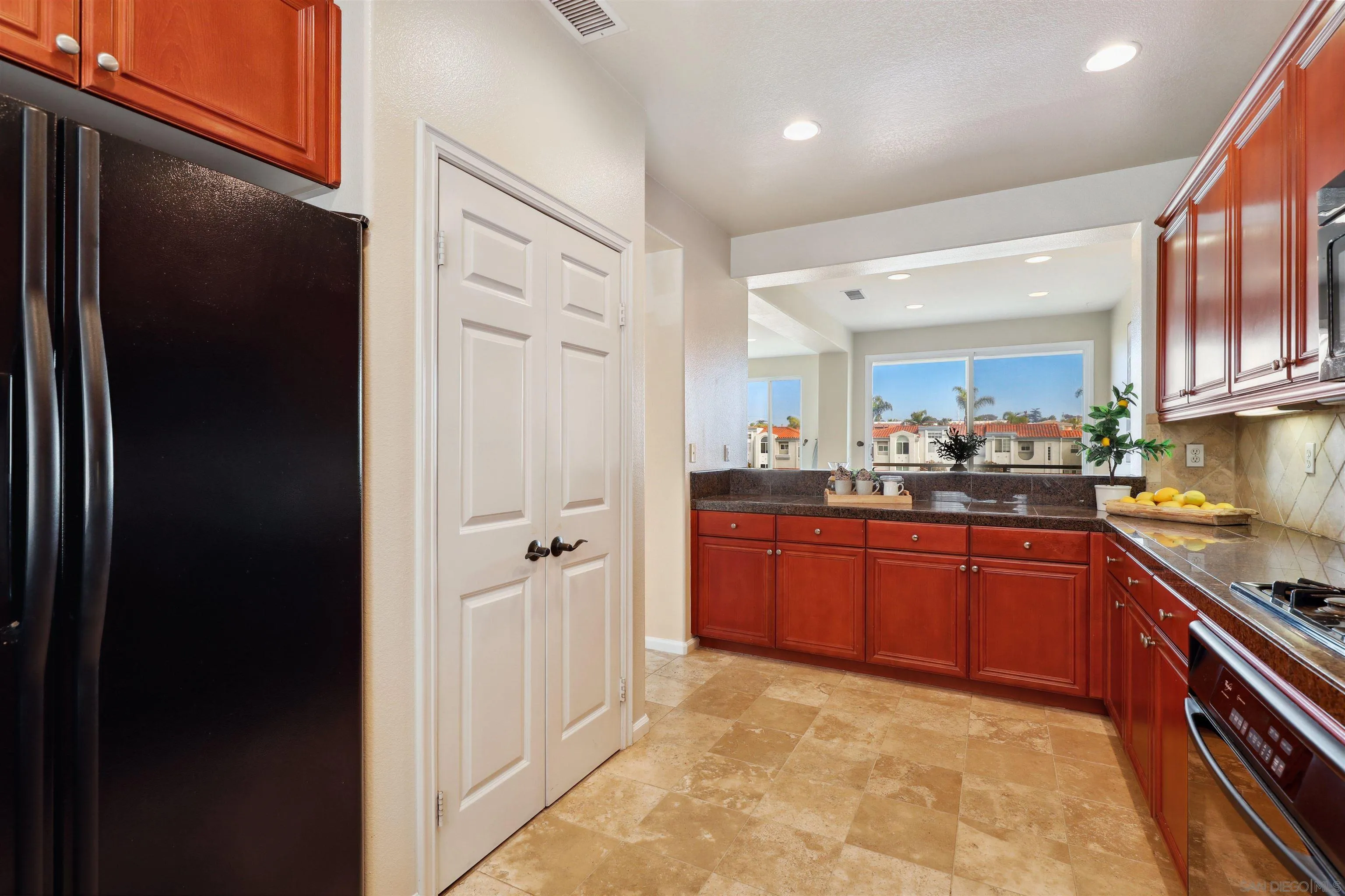 Photo #19: 250028350 Listing: Photo #19