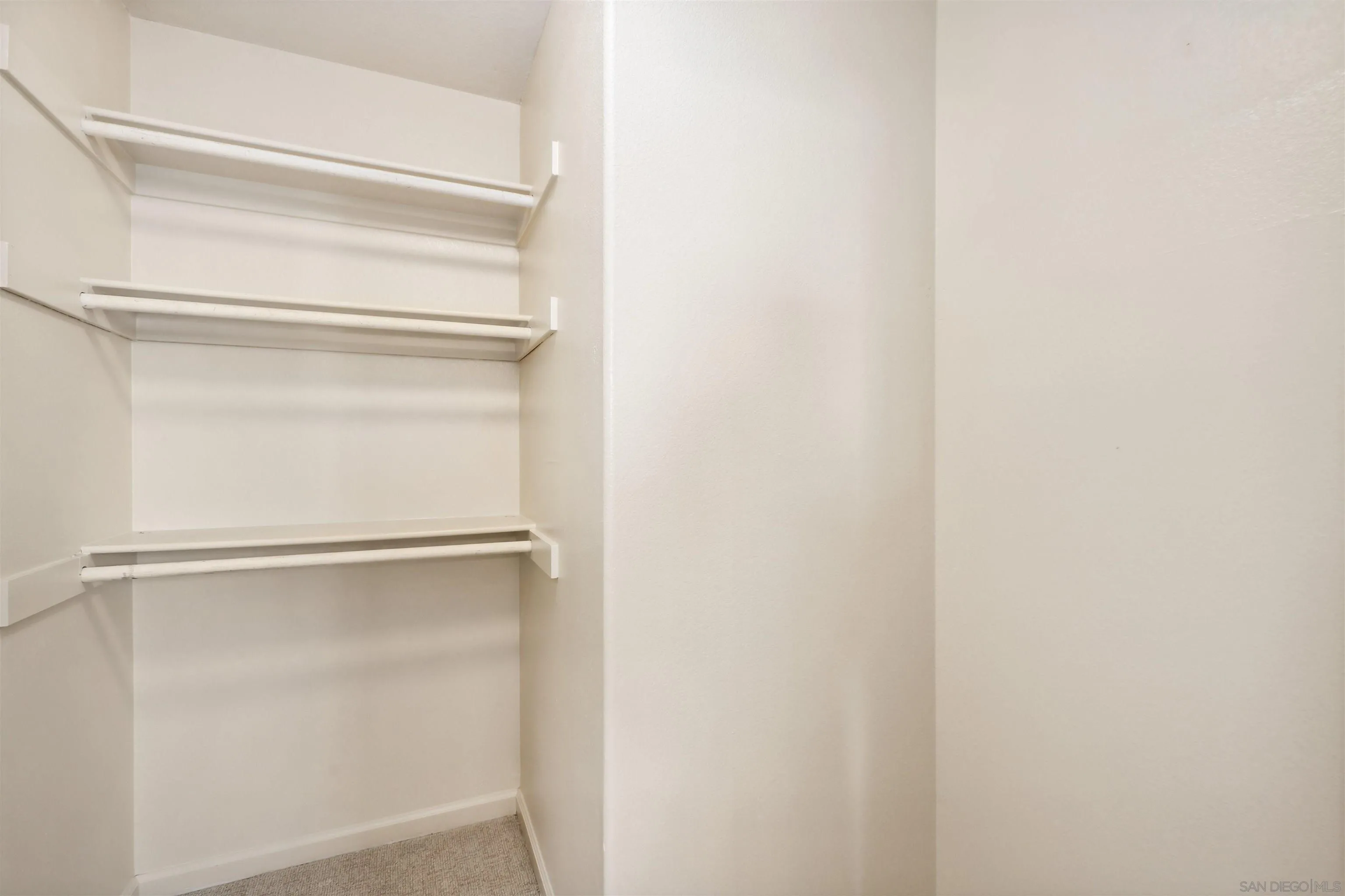 Photo #23: 250028350 Listing: Photo #23