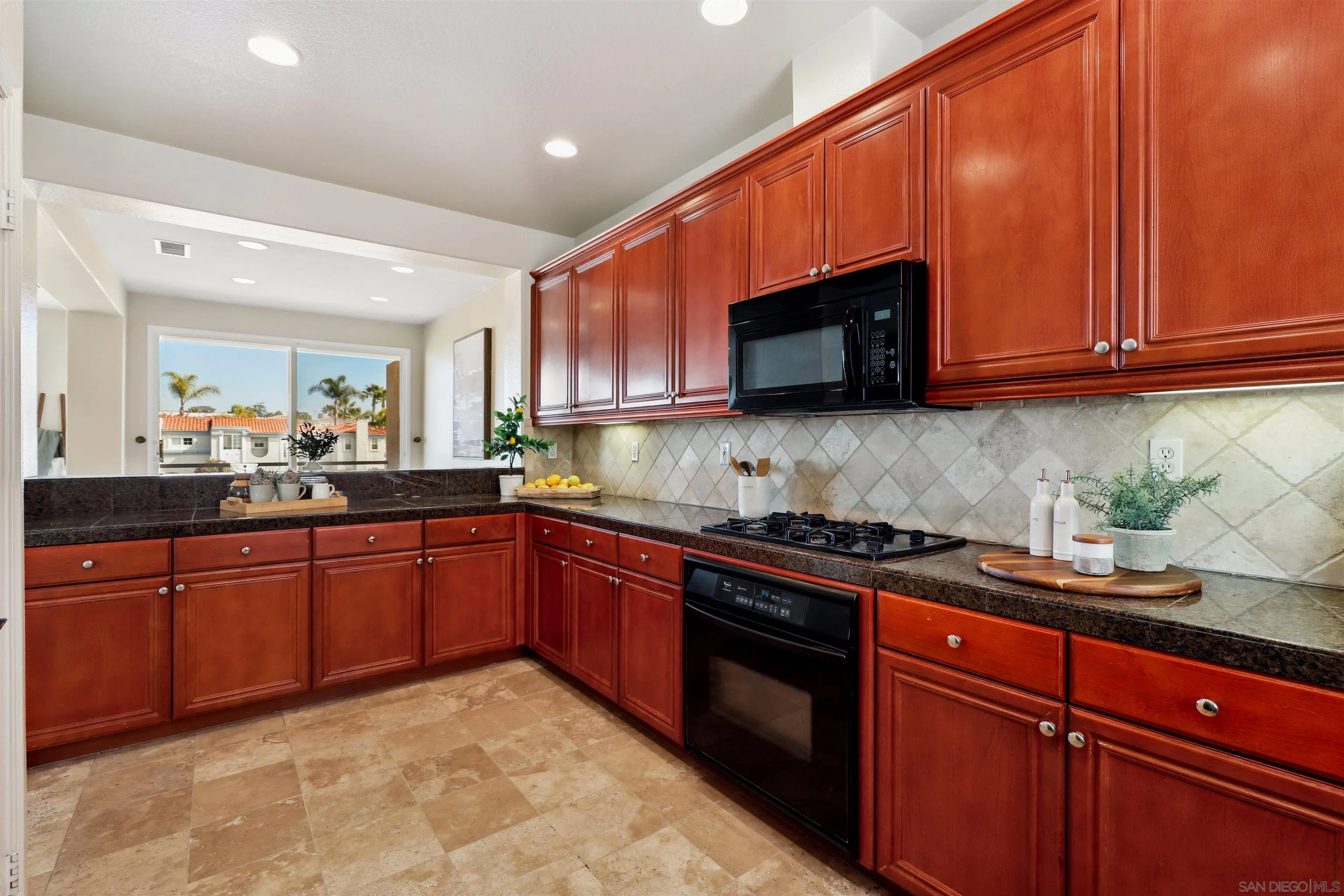Photo #18: 250028350 Listing: Photo #18