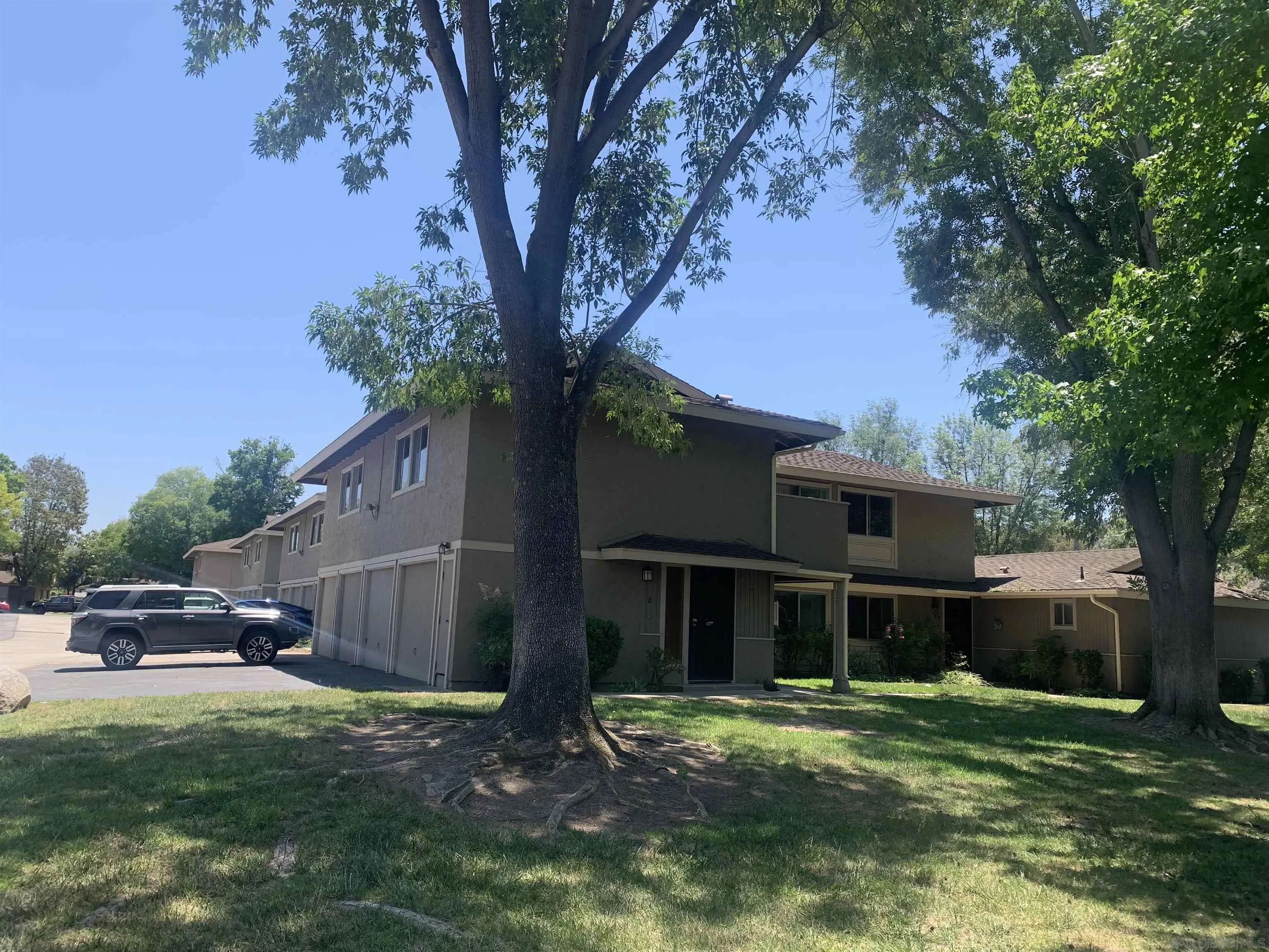 Photo #2: 250028366 Listing 