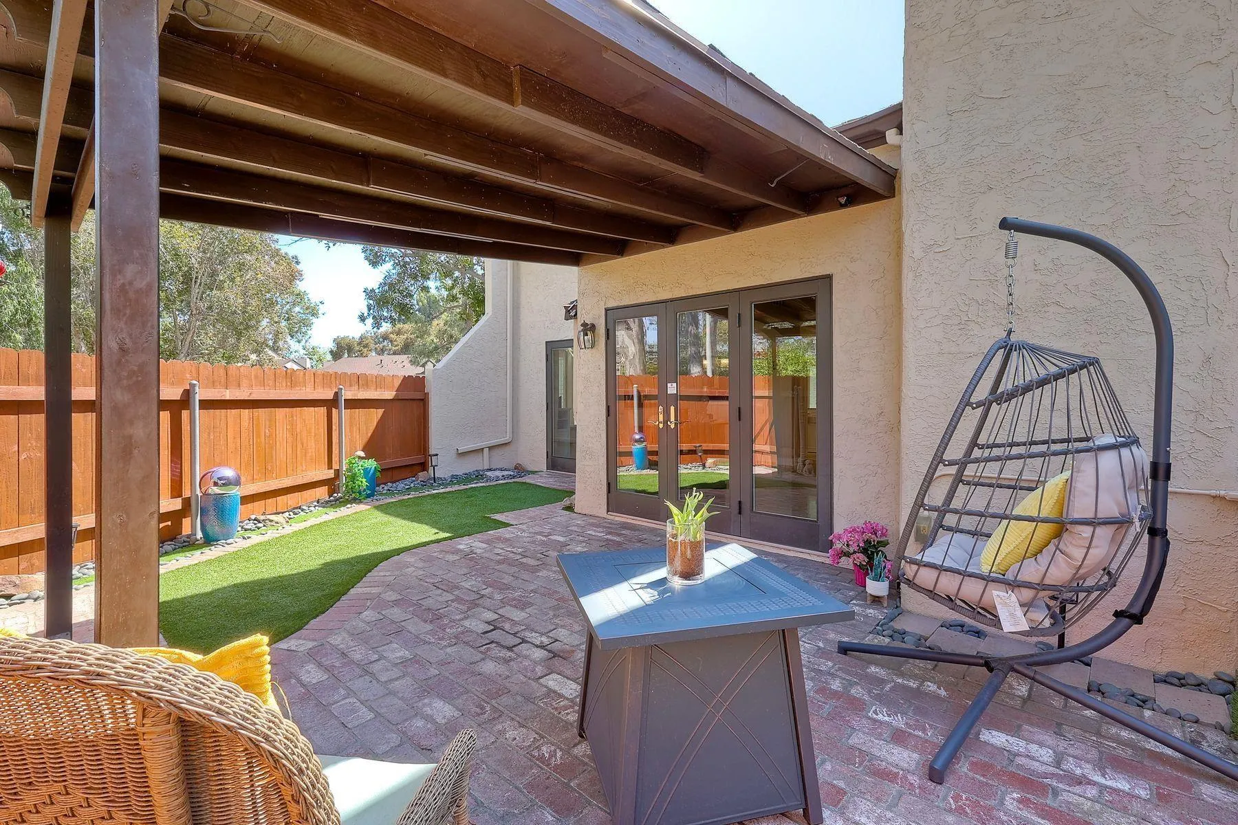 https://cdn.realtyfeed.com/cdn/127/250028368/988baf286ad5e0c9ce1dfdb88243890f.webp