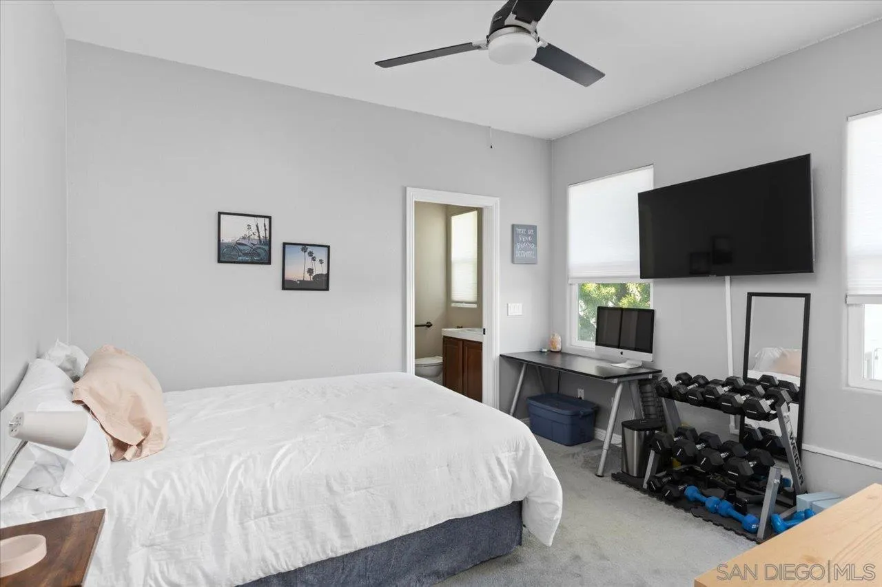 https://cdn.realtyfeed.com/cdn/127/250028391/134e93e4fb26e963c25d67be5506853b.webp