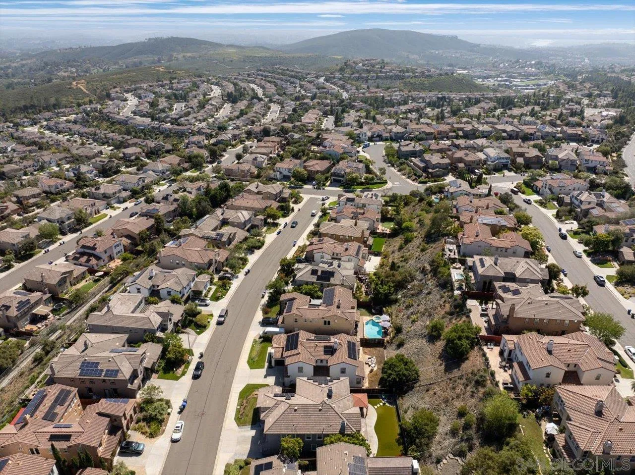 https://cdn.realtyfeed.com/cdn/127/250028391/19cbc898e6d0f8485d43f41b8a27ae1a.webp