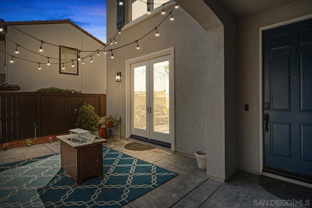 https://cdn.realtyfeed.com/cdn/127/250028391/8ca1d31685c33b05c495330d1c1313d6.webp