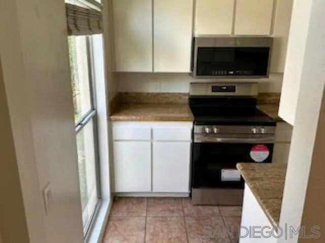 Photo #6: 250028392 Listing 