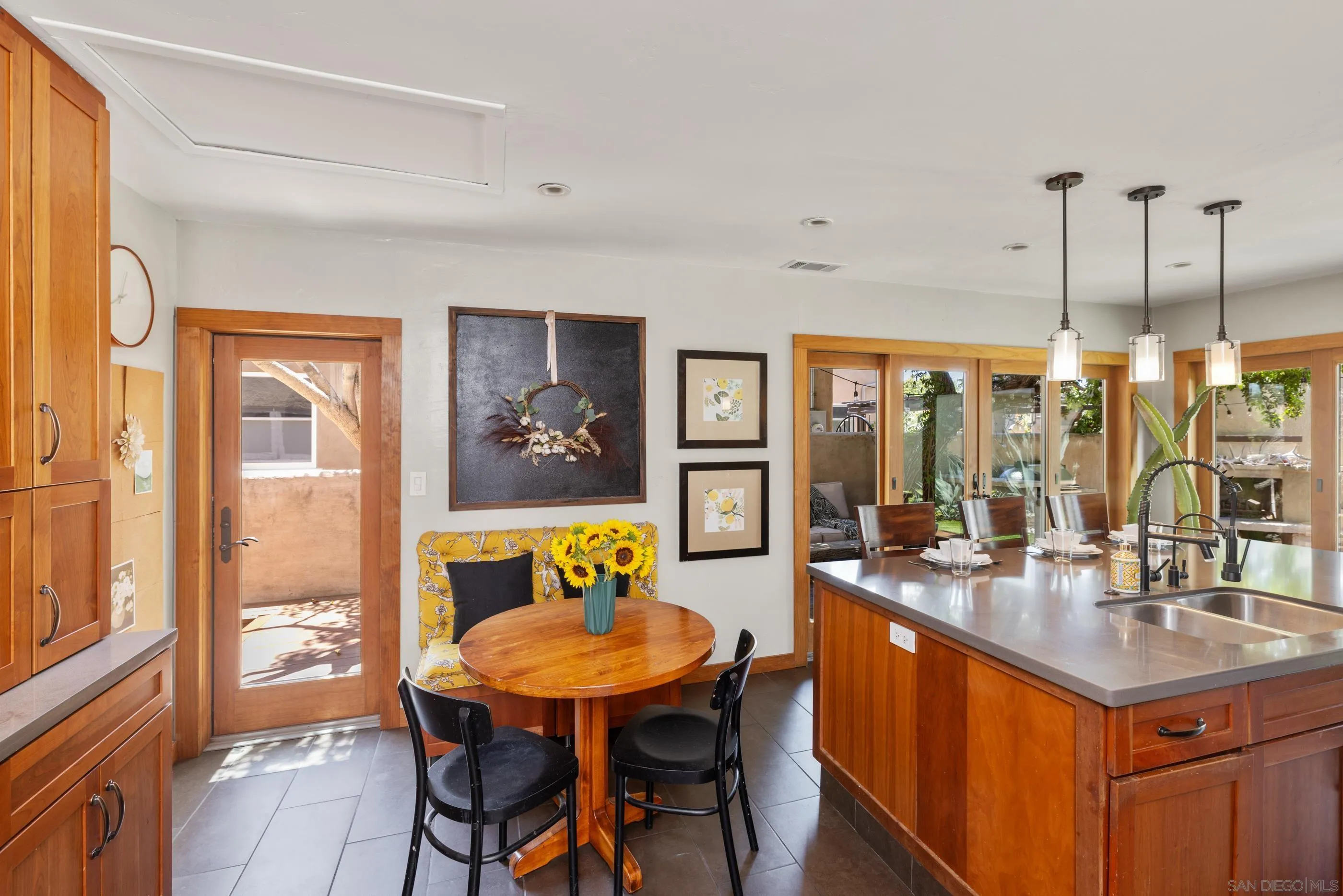 https://cdn.realtyfeed.com/cdn/127/250028402/078b6e4ee9c3fcdace50bea92ee3bb91.webp